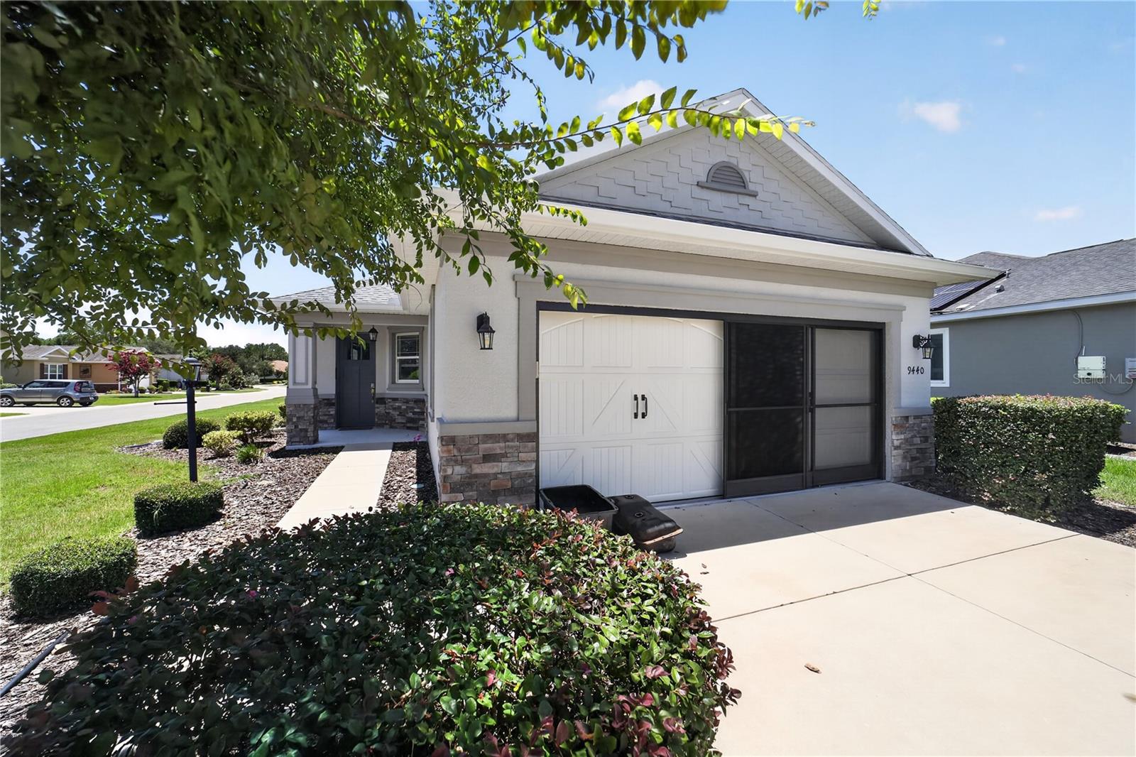 Single Family Residence in OCALA, FL - Daniel Dourado