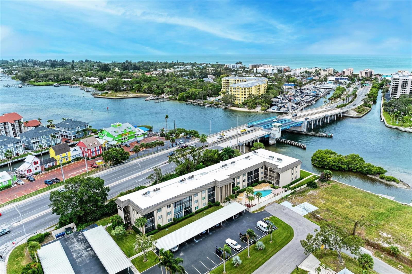 Condominium em SARASOTA, FL - Daniel Dourado