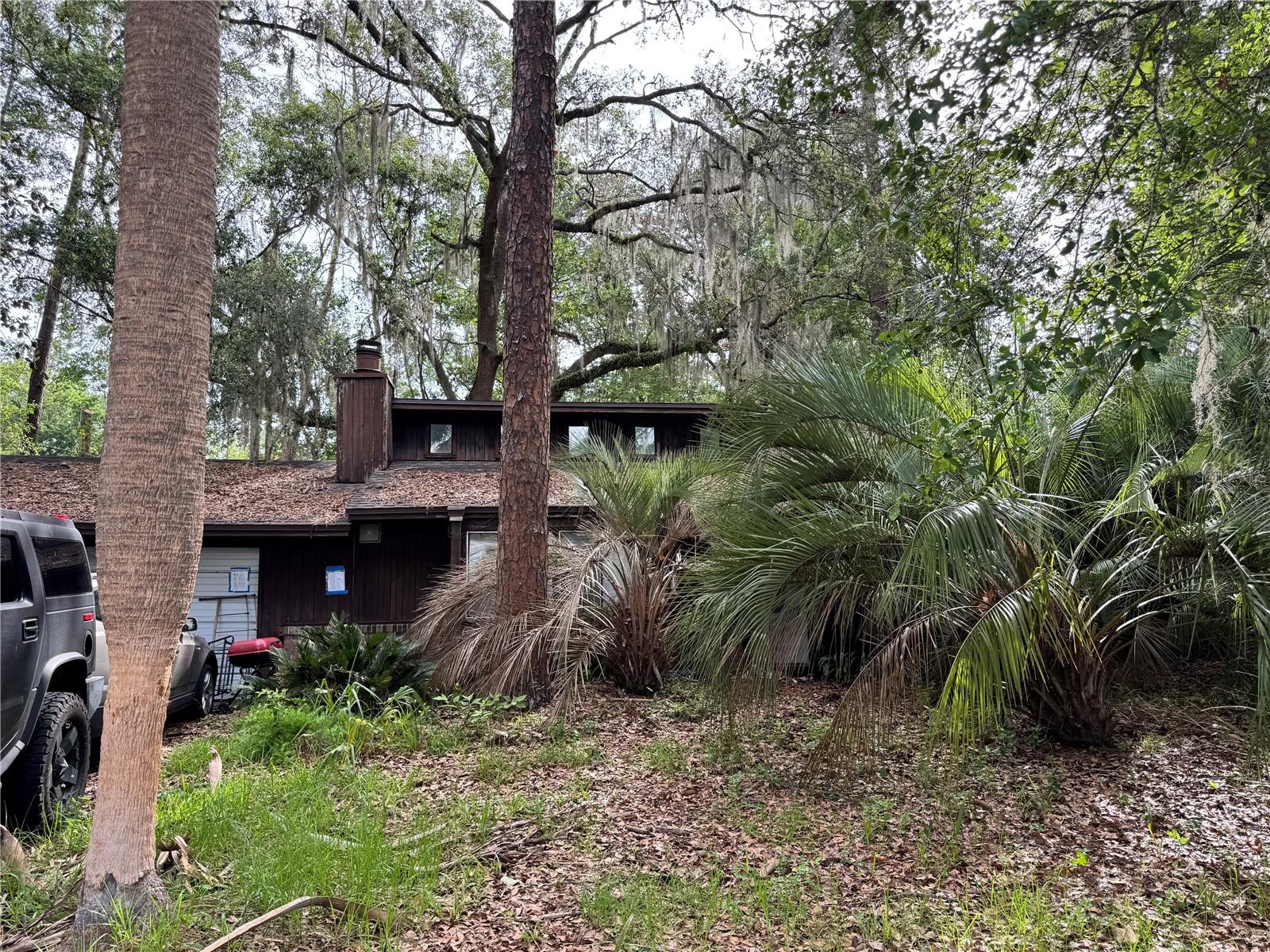 Single Family Residence in GAINESVILLE, FL - Daniel Dourado
