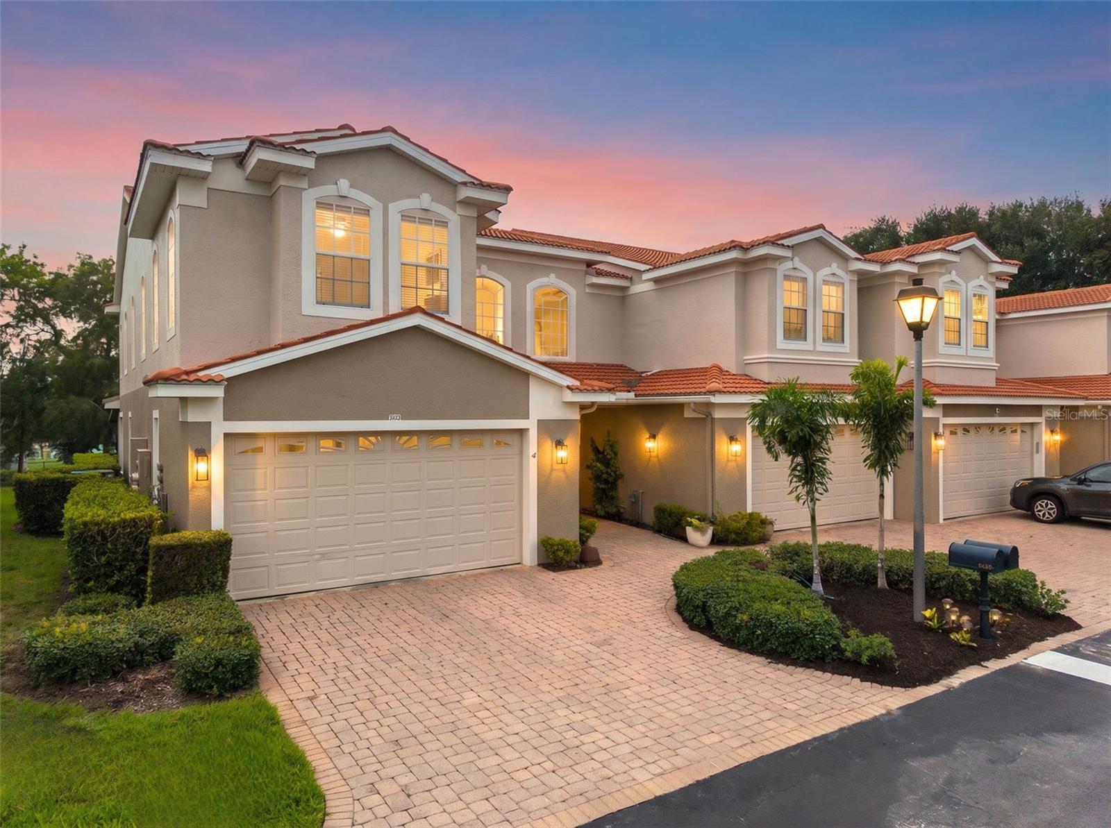 Townhouse in PALM HARBOR, FL - Daniel Dourado