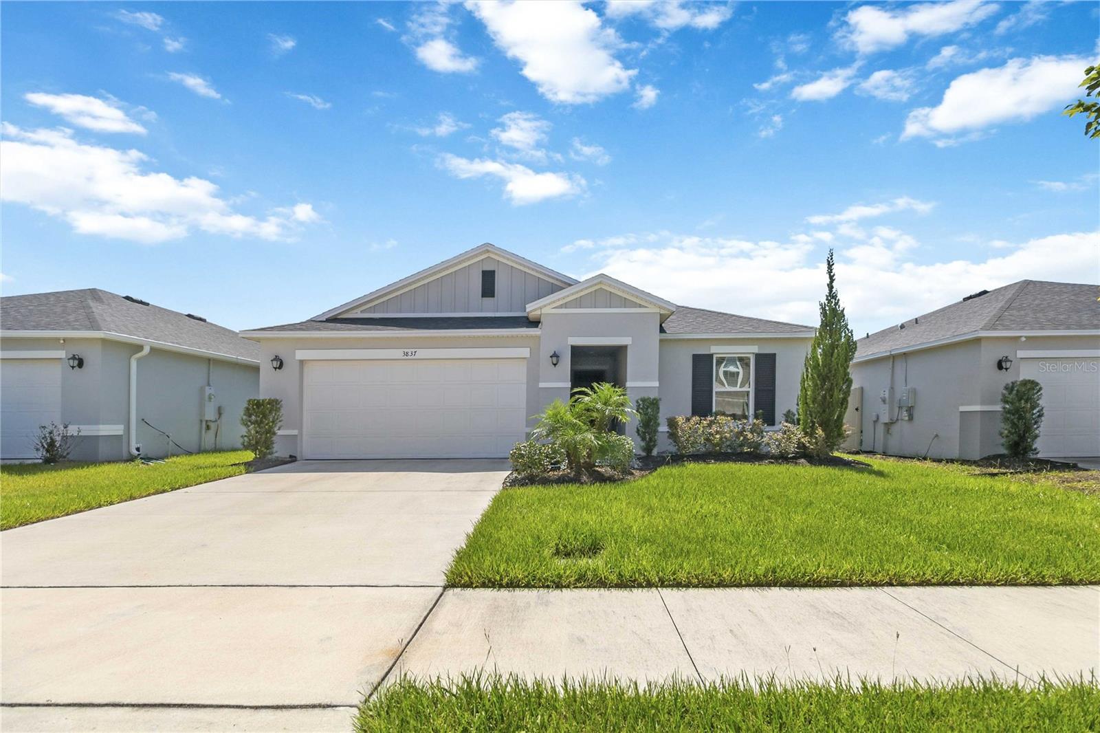 Single Family Residence in ST CLOUD, FL - Daniel Dourado