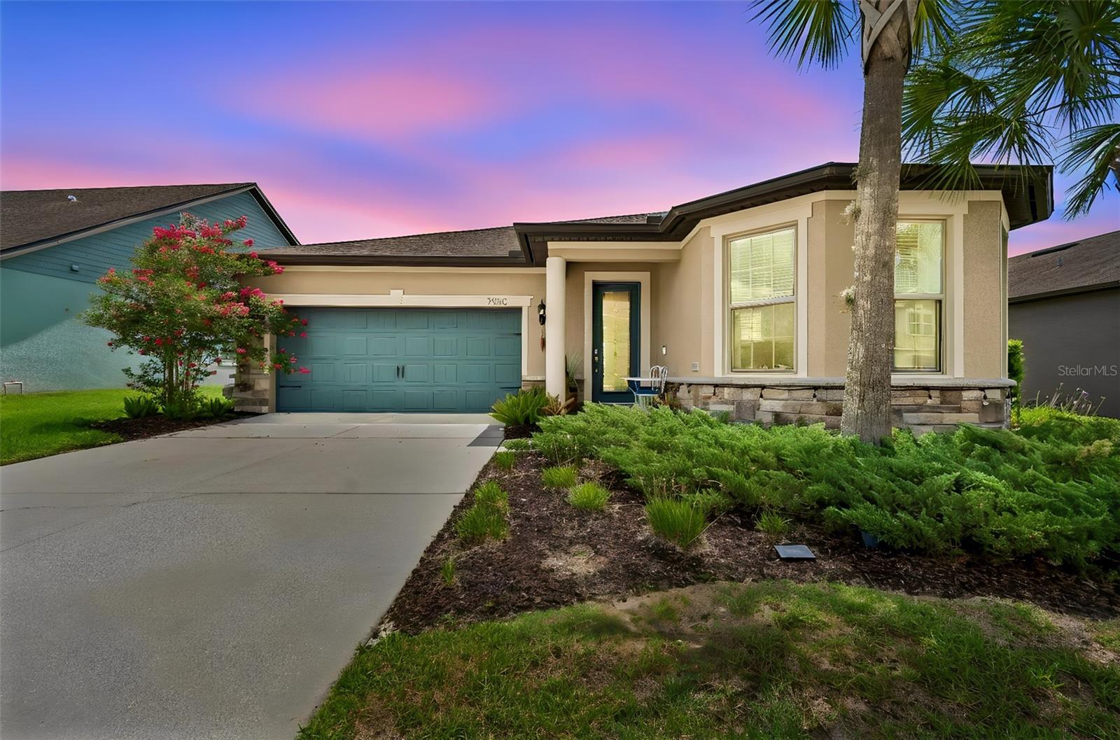 Single Family Residence em WESLEY CHAPEL, FL - Daniel Dourado