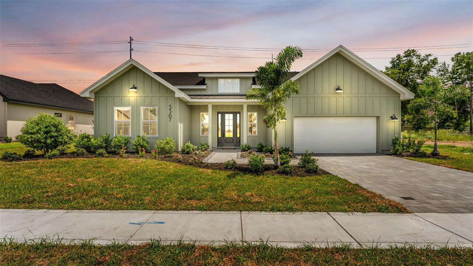 Single Family Residence in LAKELAND, FL - Daniel Dourado