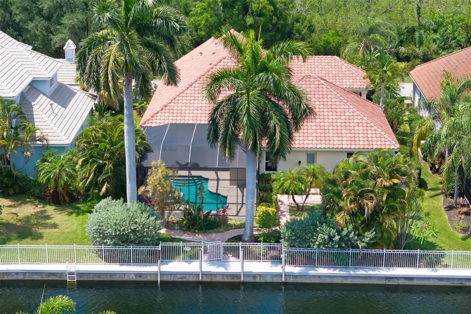 Single Family Residence in BRADENTON, FL - Daniel Dourado
