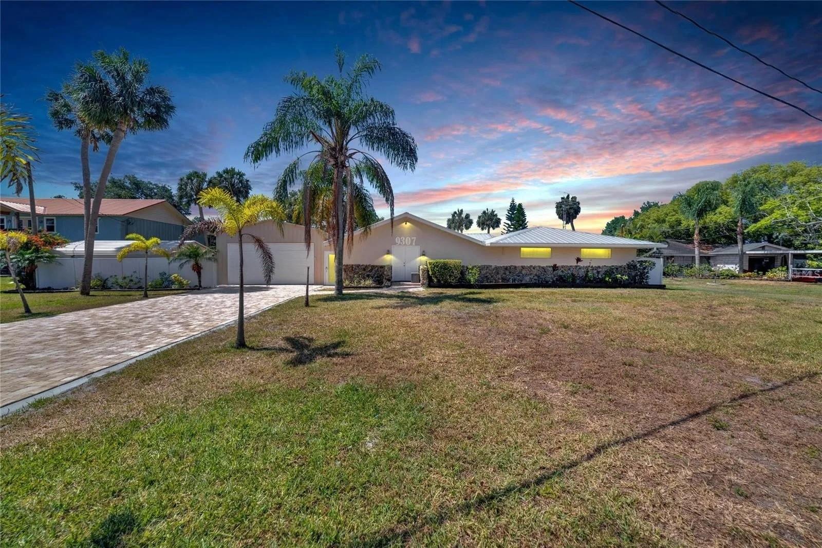 Single Family Residence em RIVERVIEW, FL - Daniel Dourado