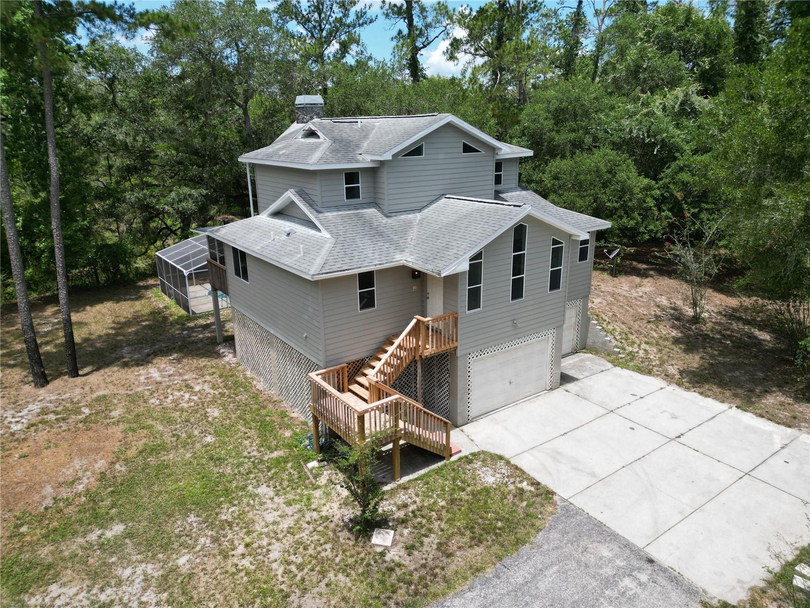 Single Family Residence em DADE CITY, FL - Daniel Dourado