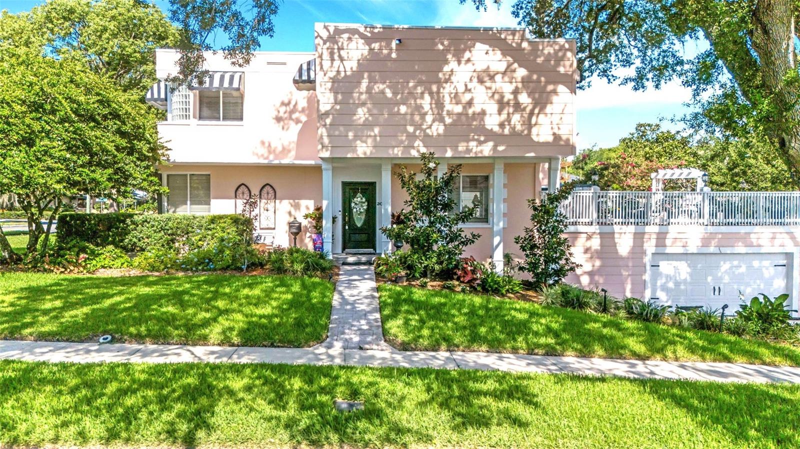 Single Family Residence in LAKELAND, FL - Daniel Dourado