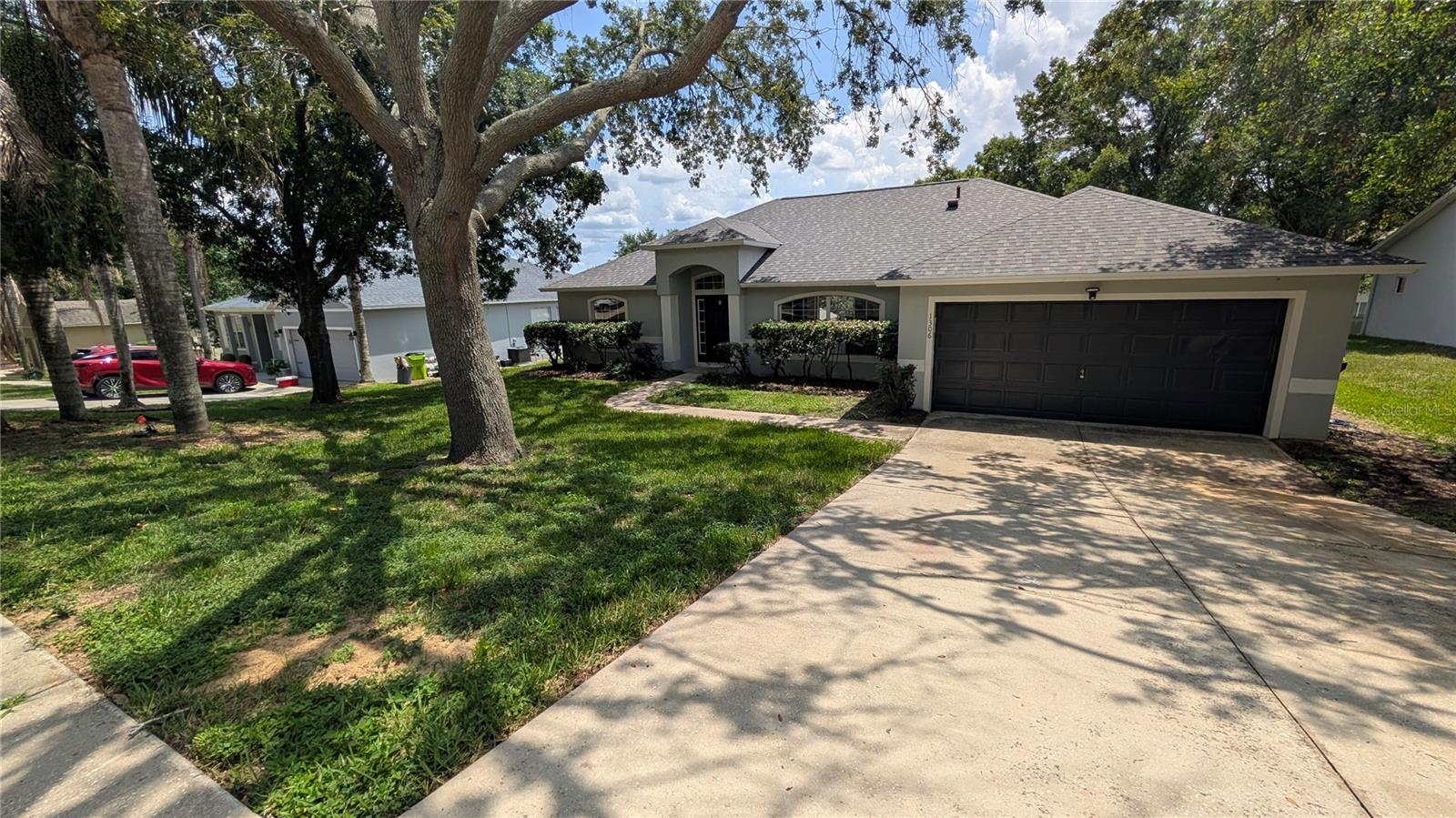 Single Family Residence in MINNEOLA, FL - Daniel Dourado