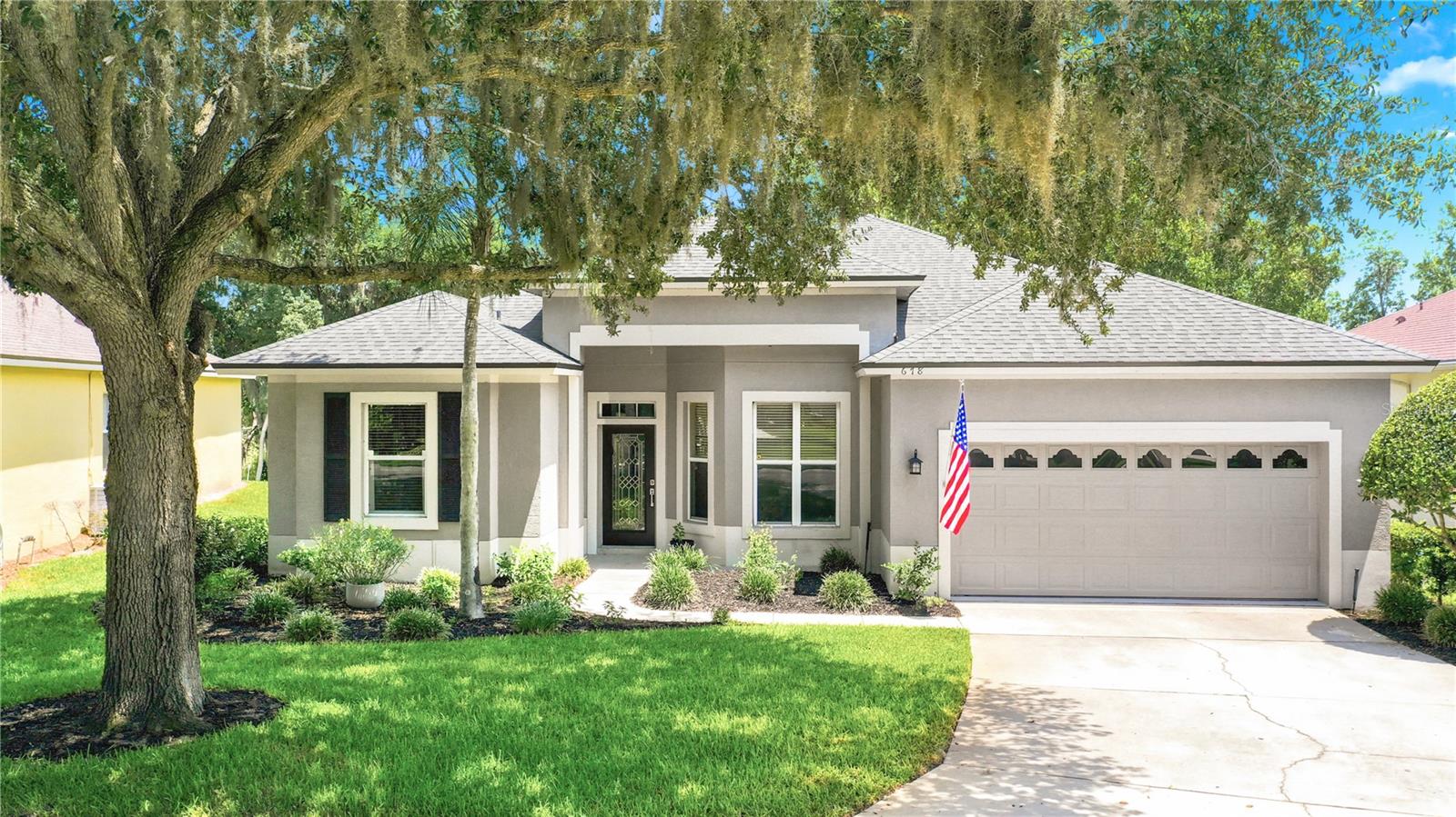 Single Family Residence in LAKE MARY, FL - Daniel Dourado
