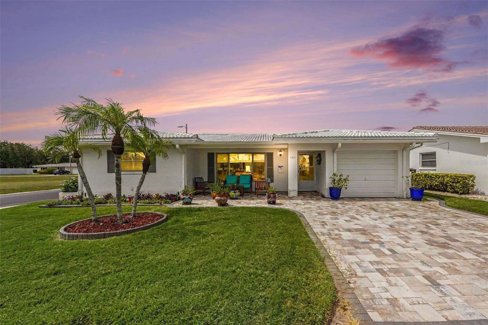 Single Family Residence em PINELLAS PARK, FL - Daniel Dourado
