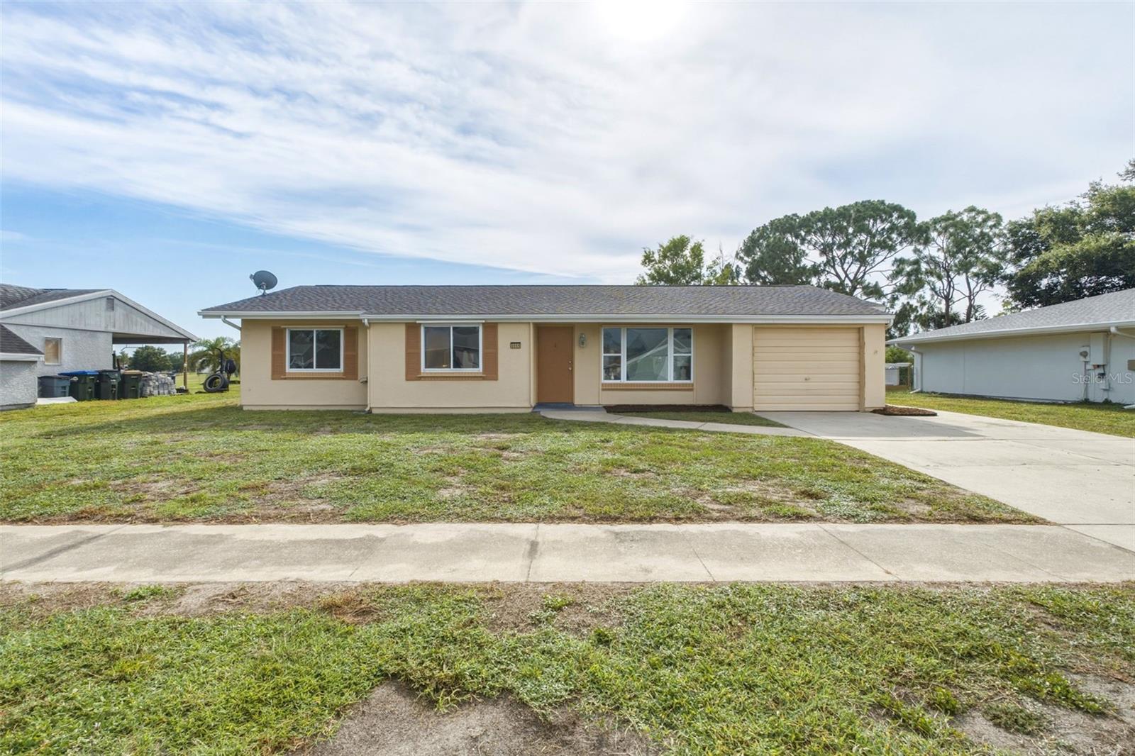 Single Family Residence em NORTH PORT, FL - Daniel Dourado