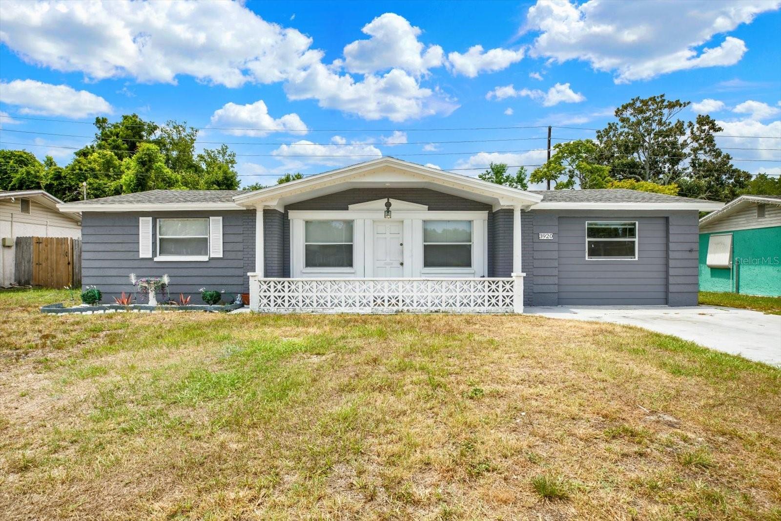 Single Family Residence em HOLIDAY, FL - Daniel Dourado