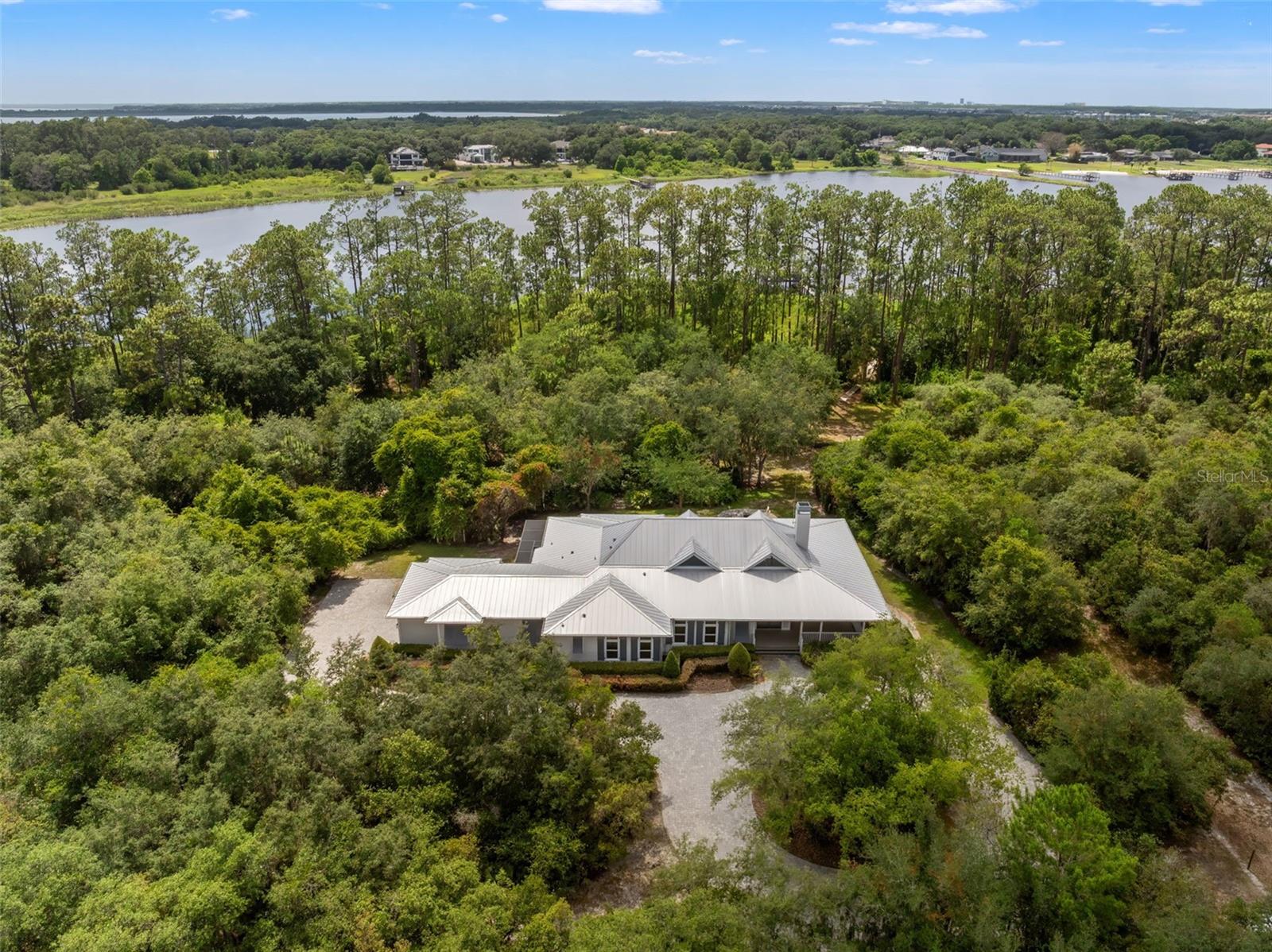 Single Family Residence in ST CLOUD, FL - Daniel Dourado