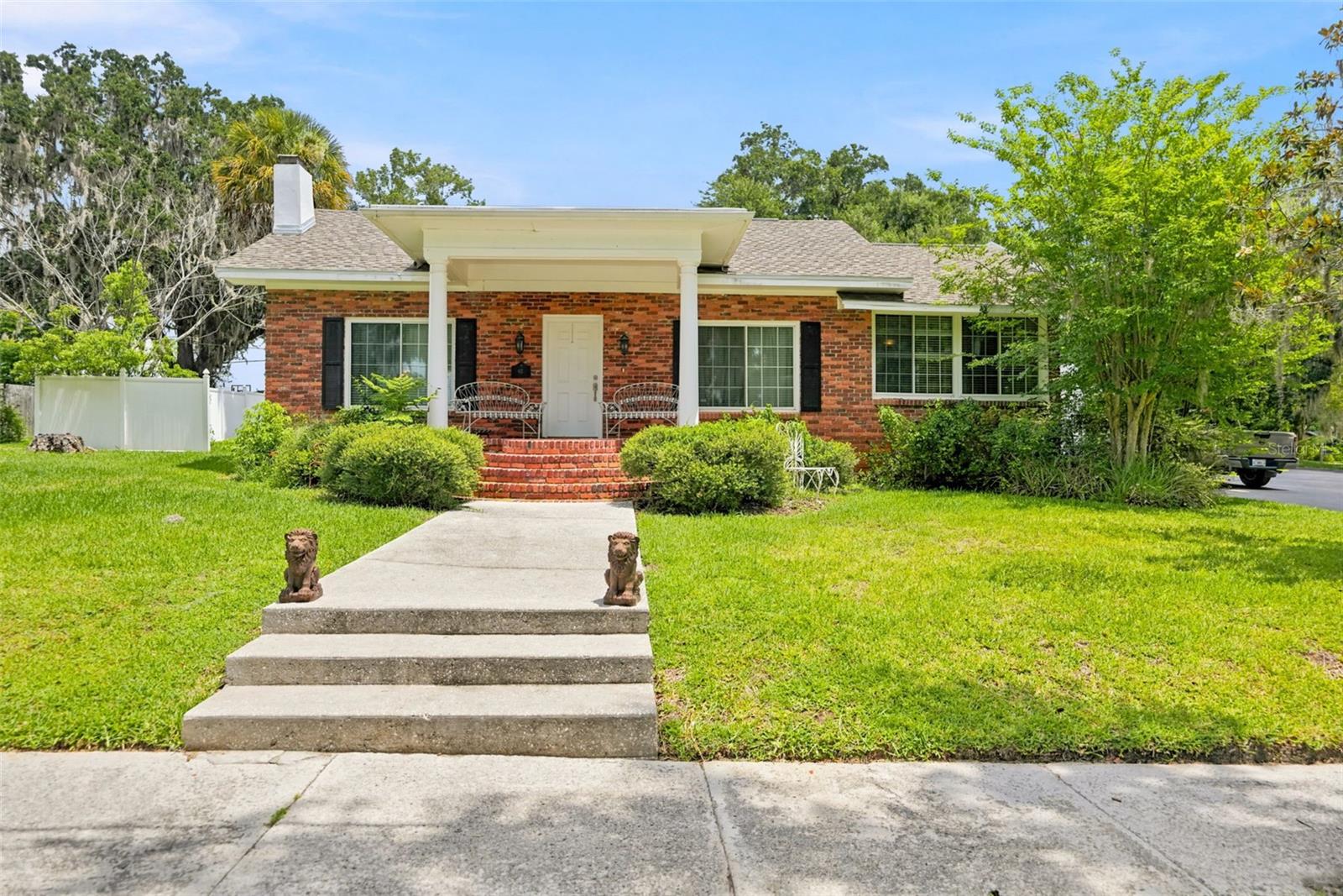 Single Family Residence in BROOKSVILLE, FL - Daniel Dourado