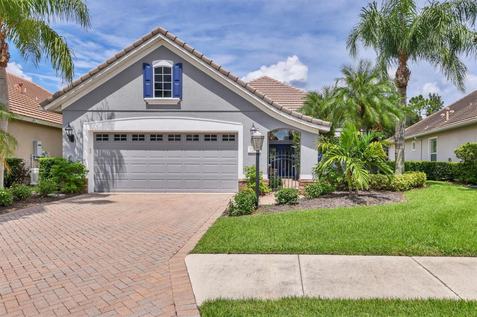 Single Family Residence in LAKEWOOD RANCH, FL - Daniel Dourado