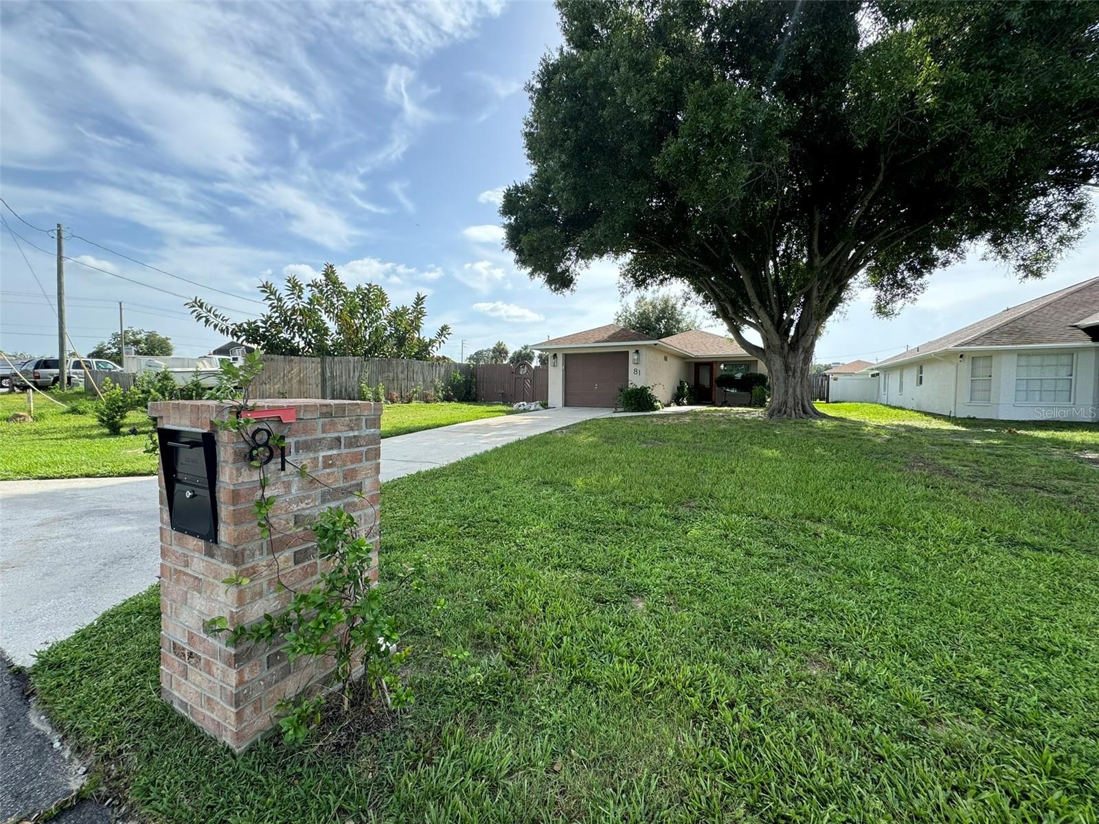 Single Family Residence em WINTER HAVEN, FL - Daniel Dourado