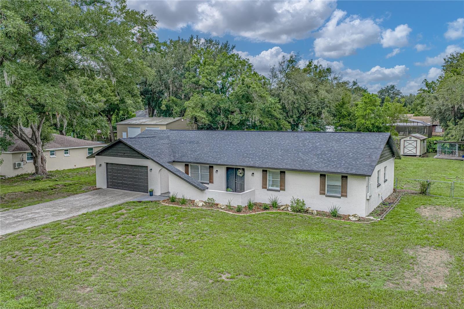 Single Family Residence in DADE CITY, FL - Daniel Dourado
