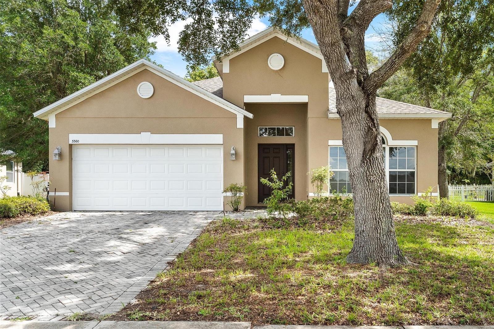 Single Family Residence em EUSTIS, FL - Daniel Dourado