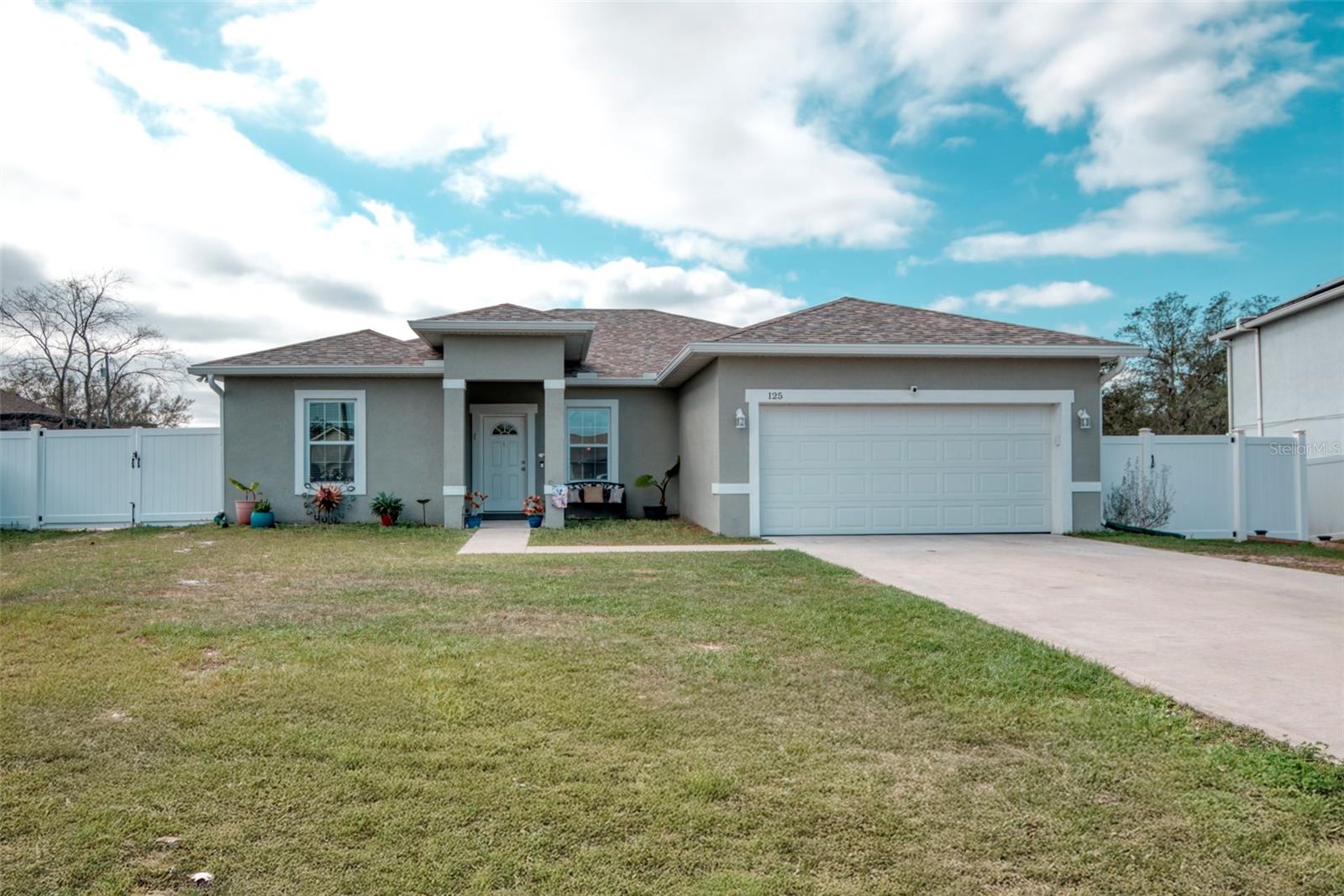 Single Family Residence em KISSIMMEE, FL - Daniel Dourado