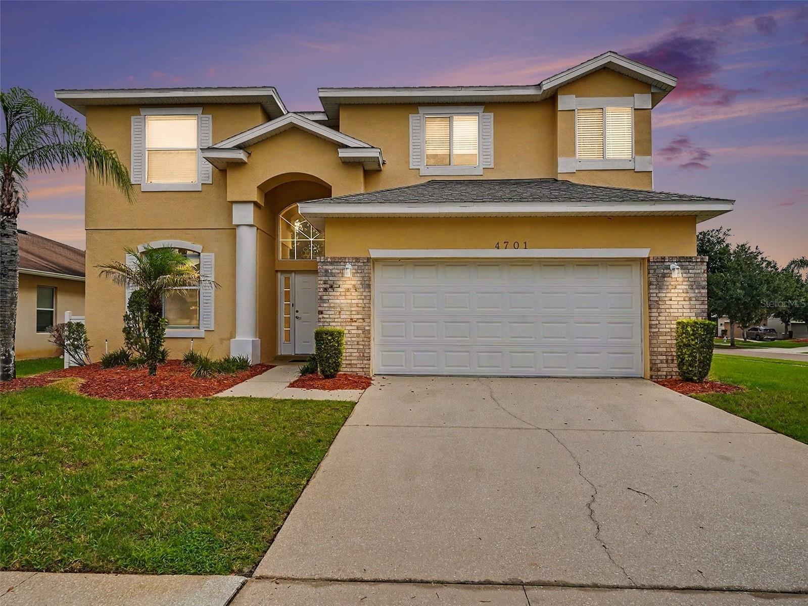Single Family Residence em KISSIMMEE, FL - Daniel Dourado