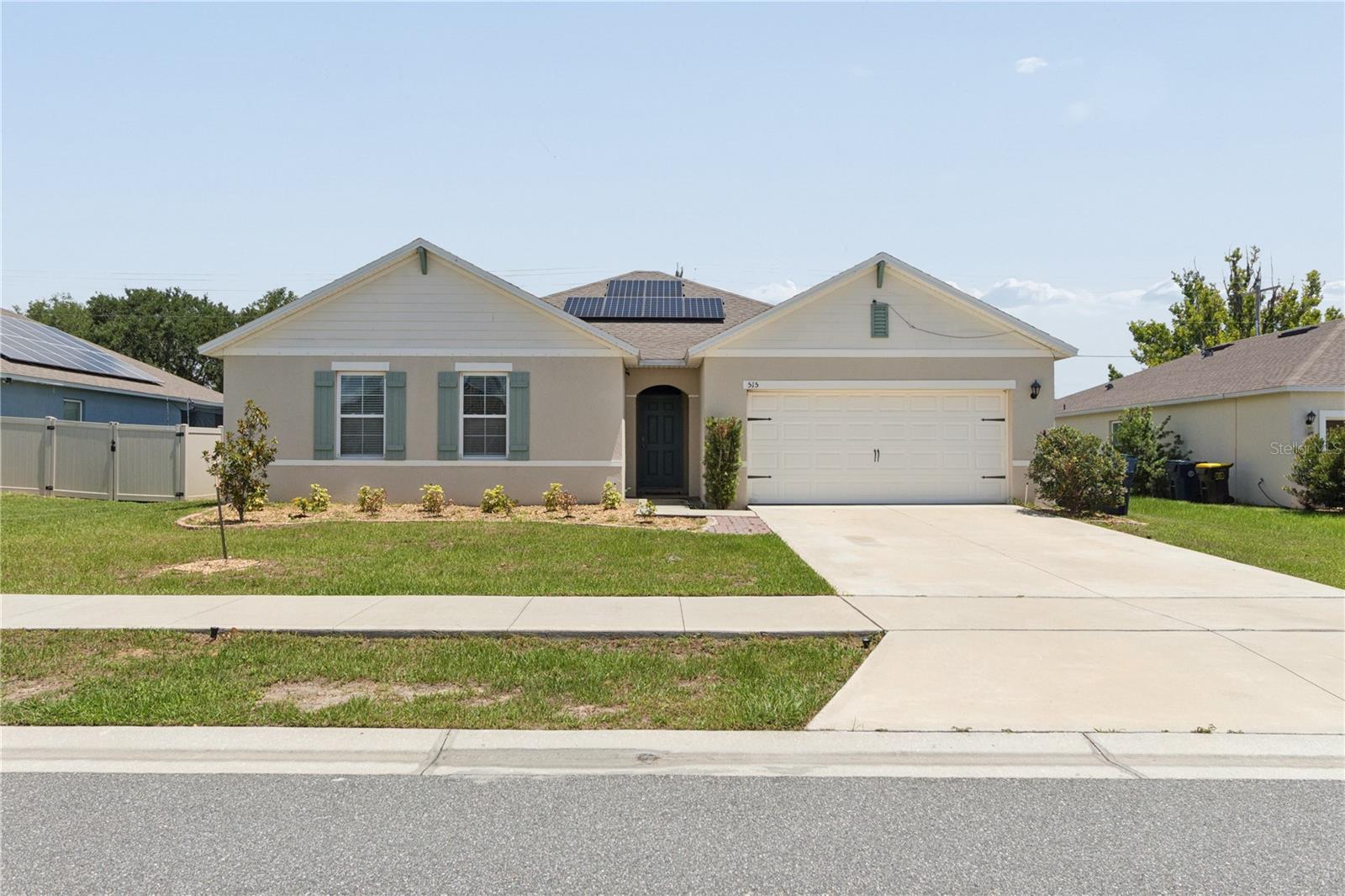 Single Family Residence in AUBURNDALE, FL - Daniel Dourado