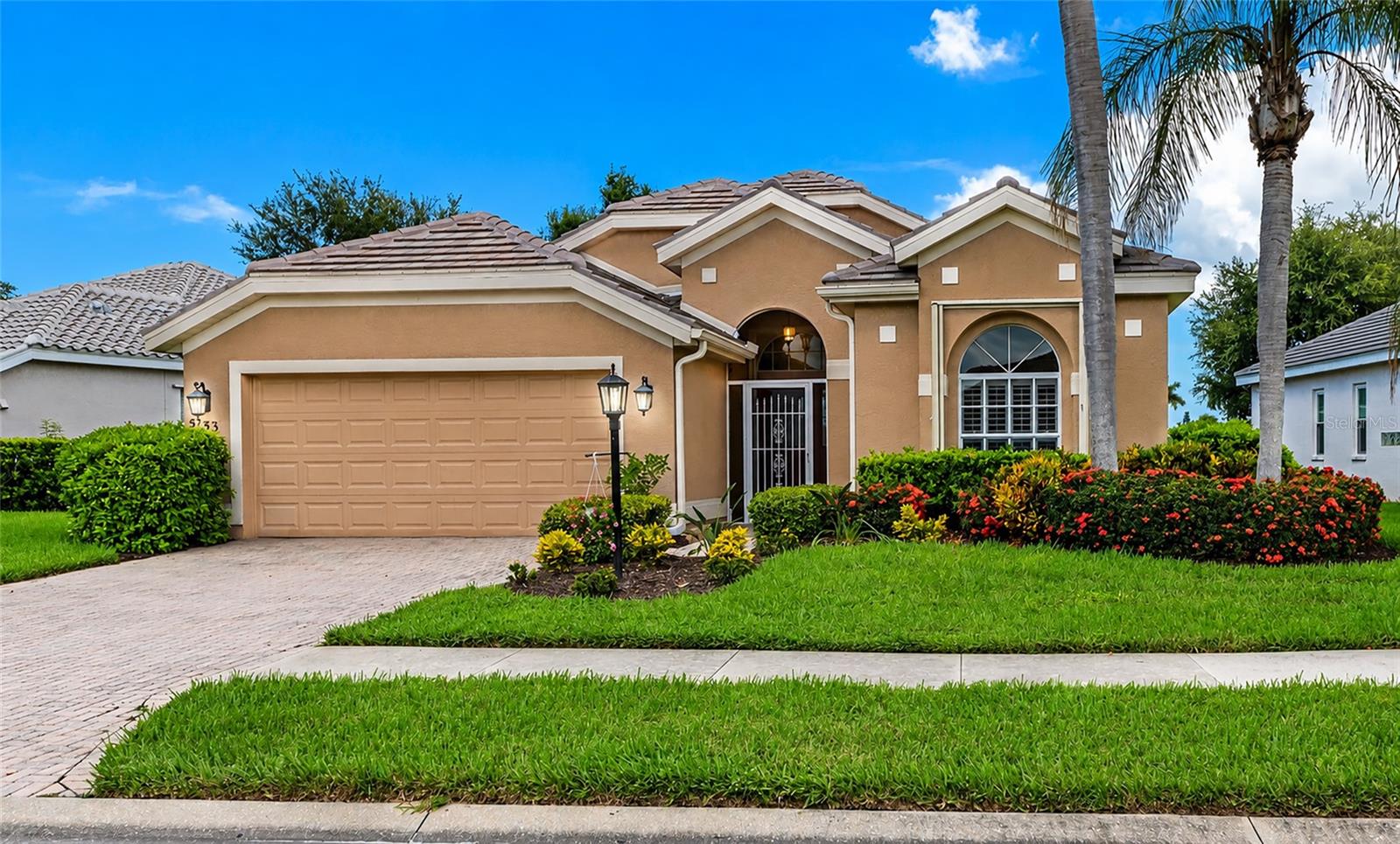 Single Family Residence em SARASOTA, FL - Daniel Dourado