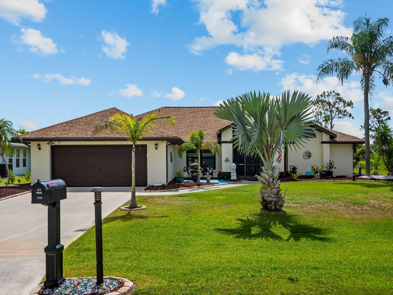 Single Family Residence em PUNTA GORDA, FL - Daniel Dourado