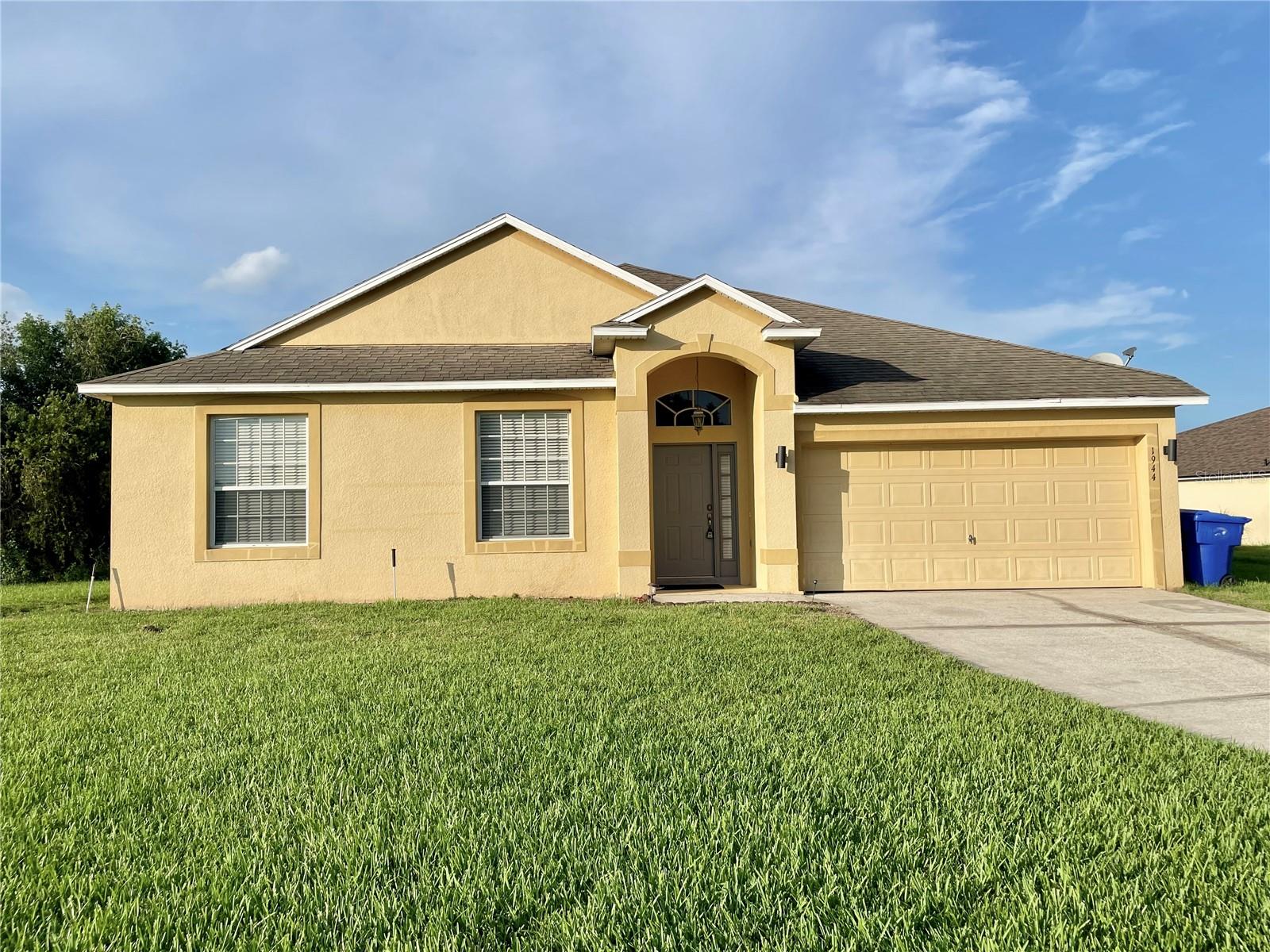 Single Family Residence em KISSIMMEE, FL - Daniel Dourado