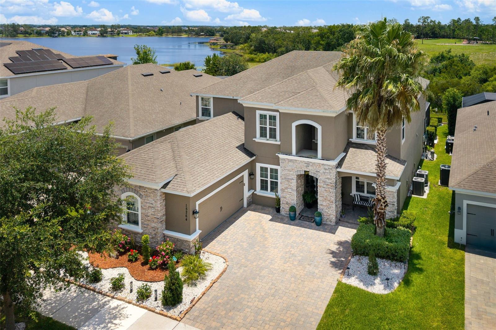 Single Family Residence em WINTER GARDEN, FL - Daniel Dourado
