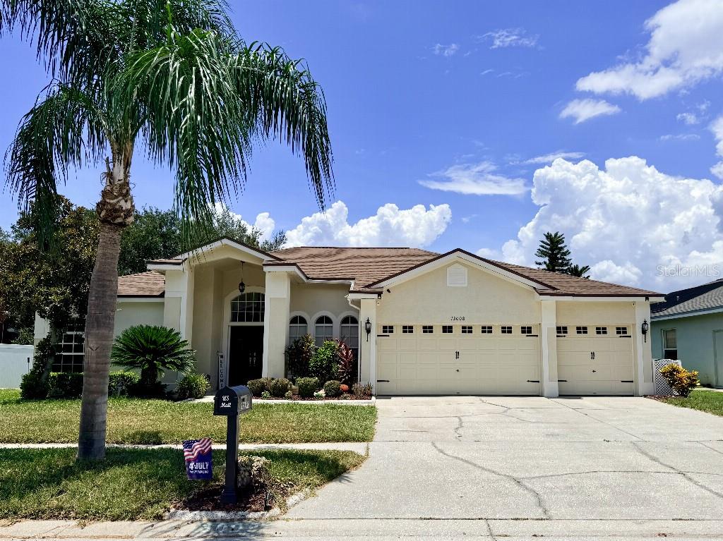 Single Family Residence em RIVERVIEW, FL - Daniel Dourado