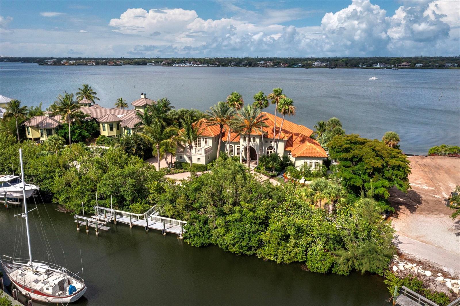 Single Family Residence em SARASOTA, FL - Daniel Dourado