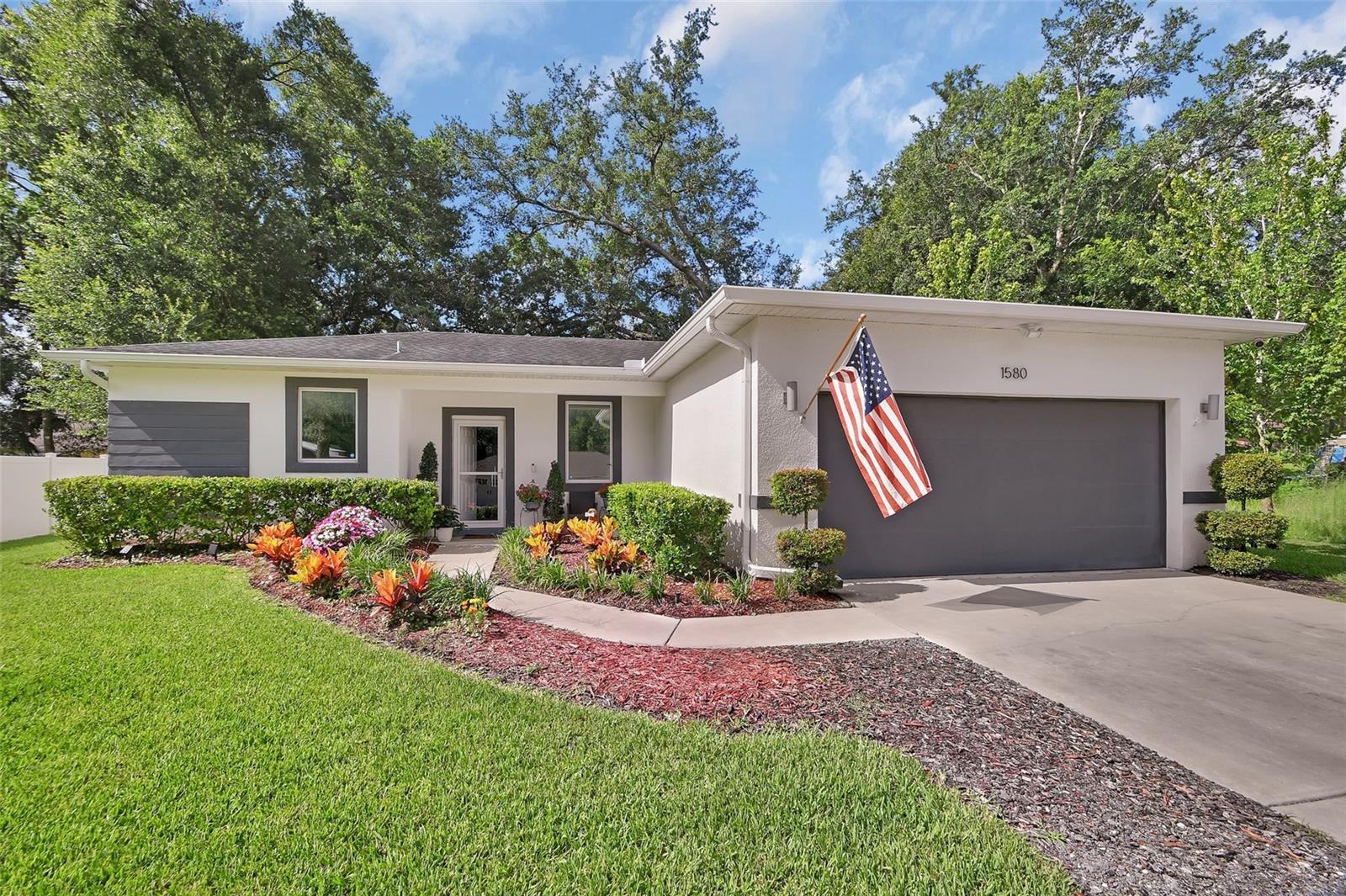 Single Family Residence em ORANGE CITY, FL - Daniel Dourado