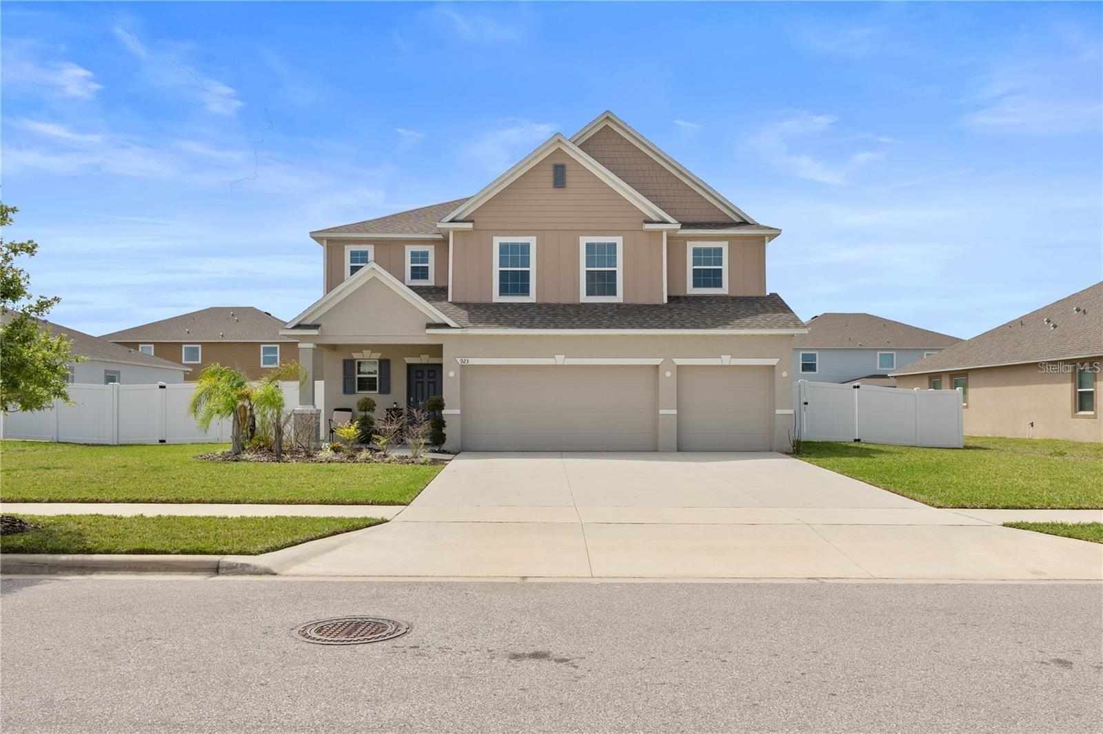 Single Family Residence em HAINES CITY, FL - Daniel Dourado