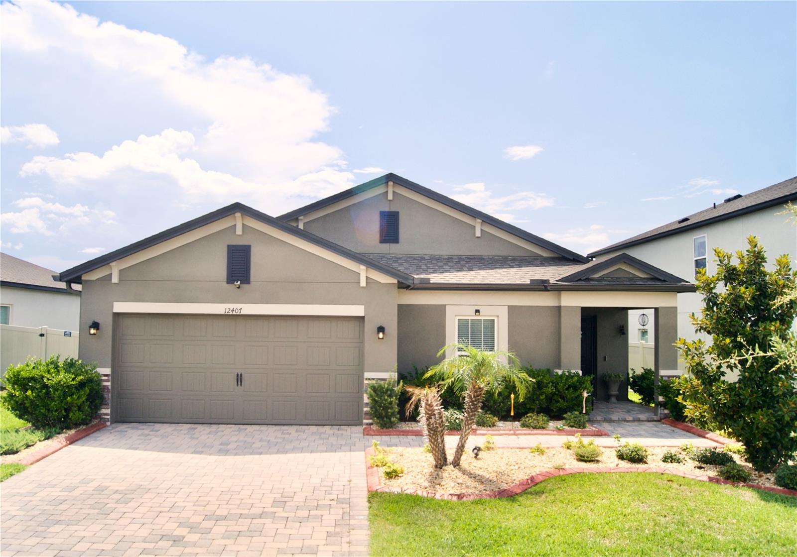 Single Family Residence in DADE CITY, FL - Daniel Dourado