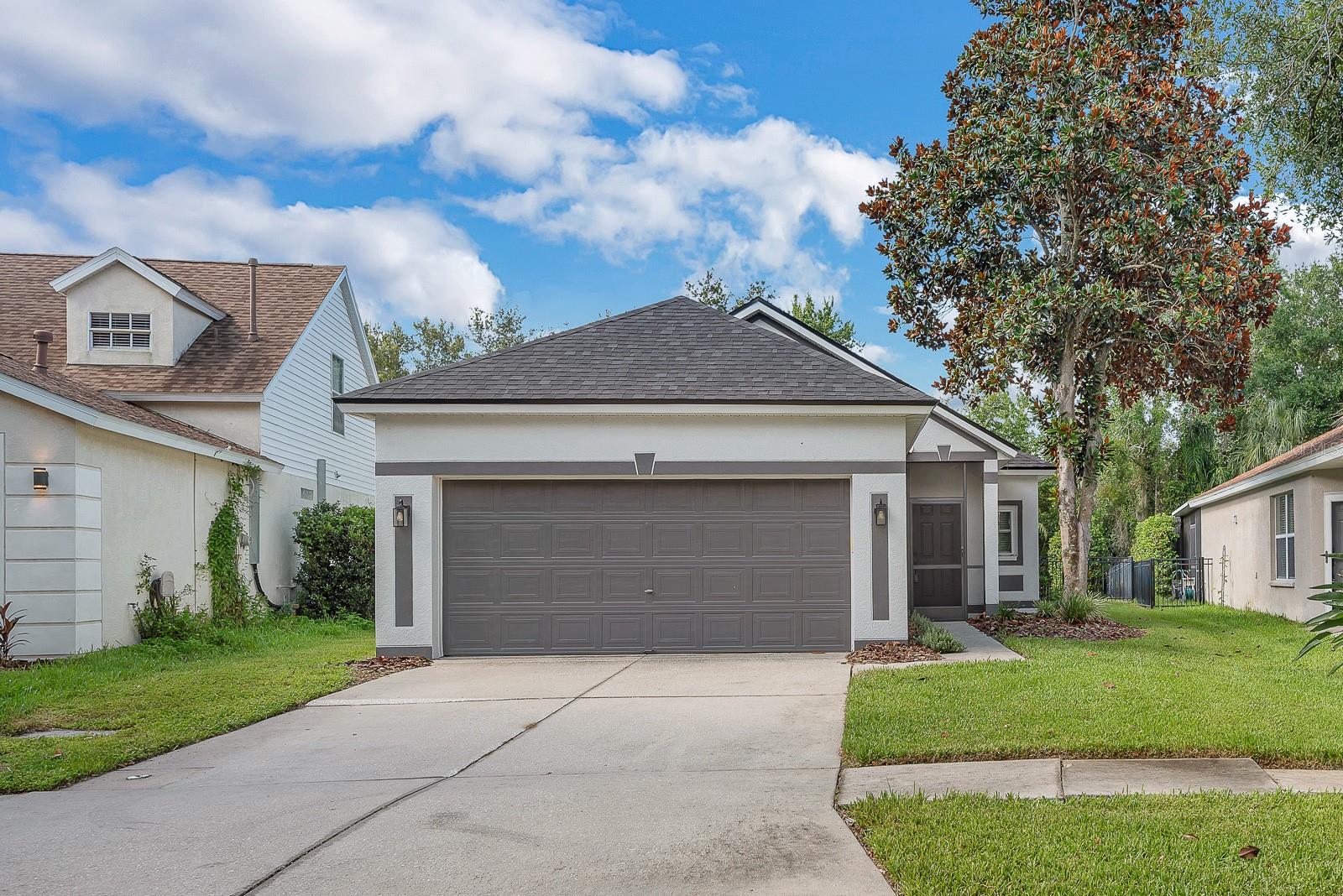 Single Family Residence em LITHIA, FL - Daniel Dourado