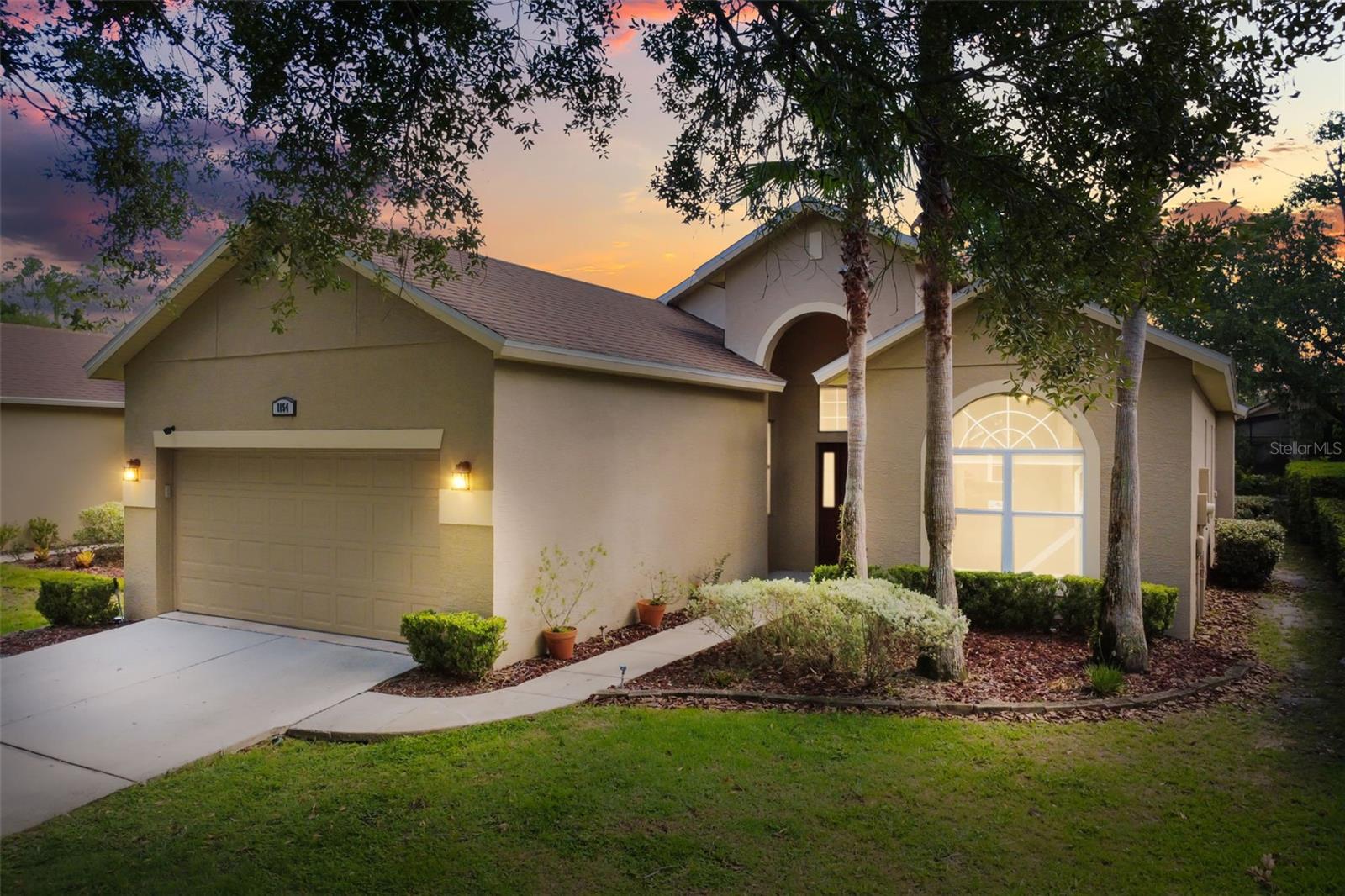 Single Family Residence in LAKE MARY, FL - Daniel Dourado