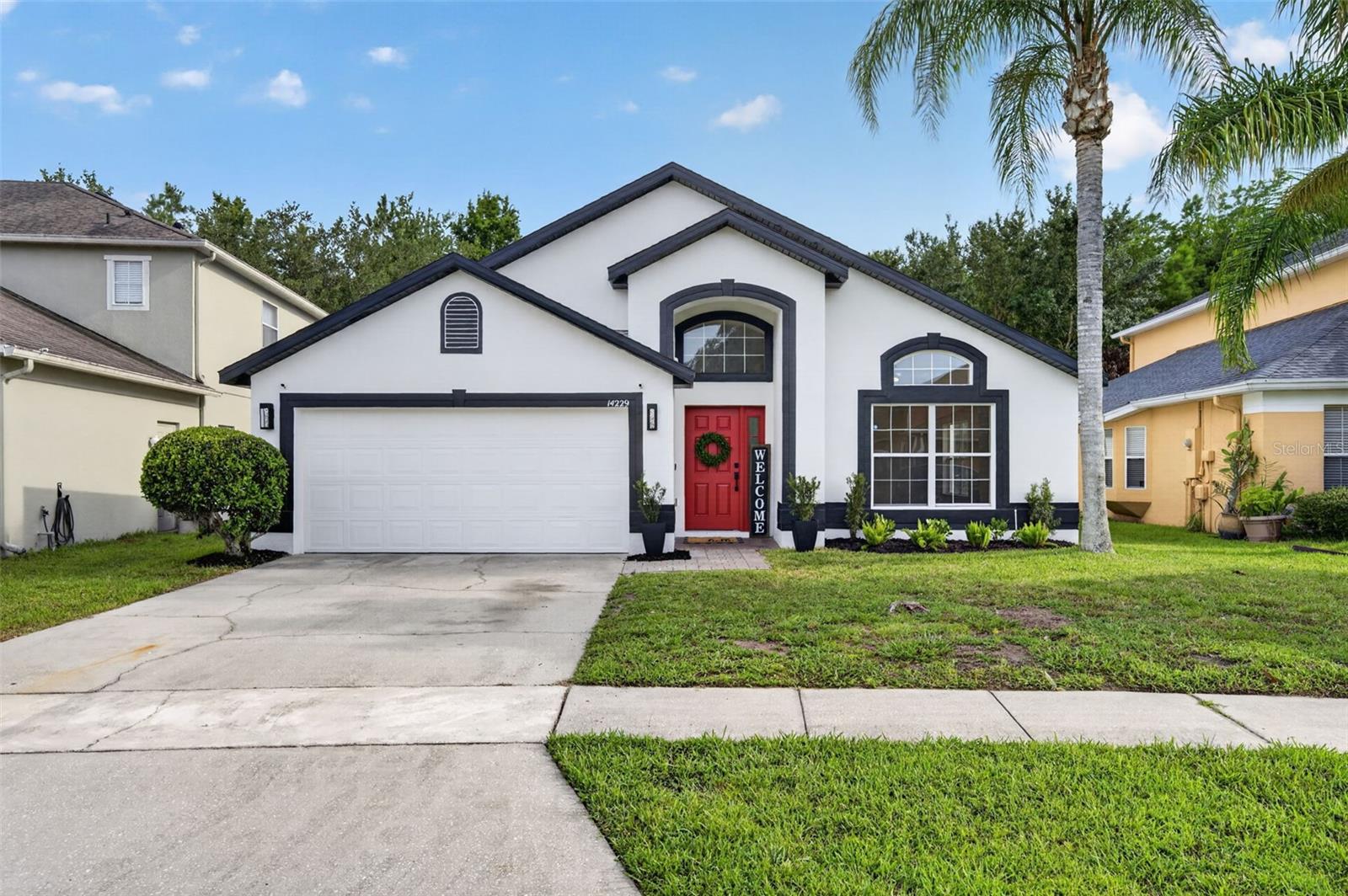 Single Family Residence in ORLANDO, FL - Daniel Dourado