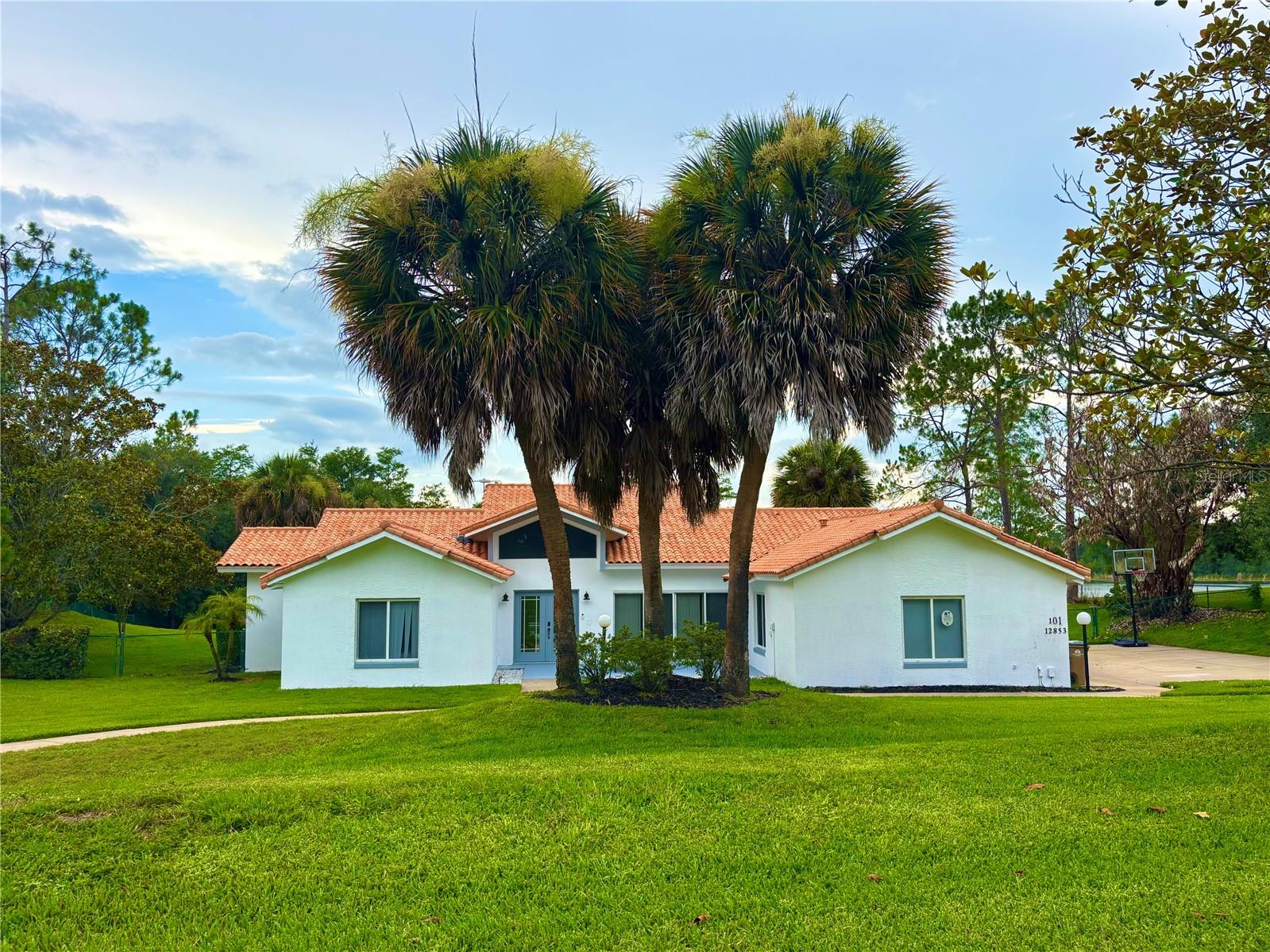 Single Family Residence em CLERMONT, FL - Daniel Dourado