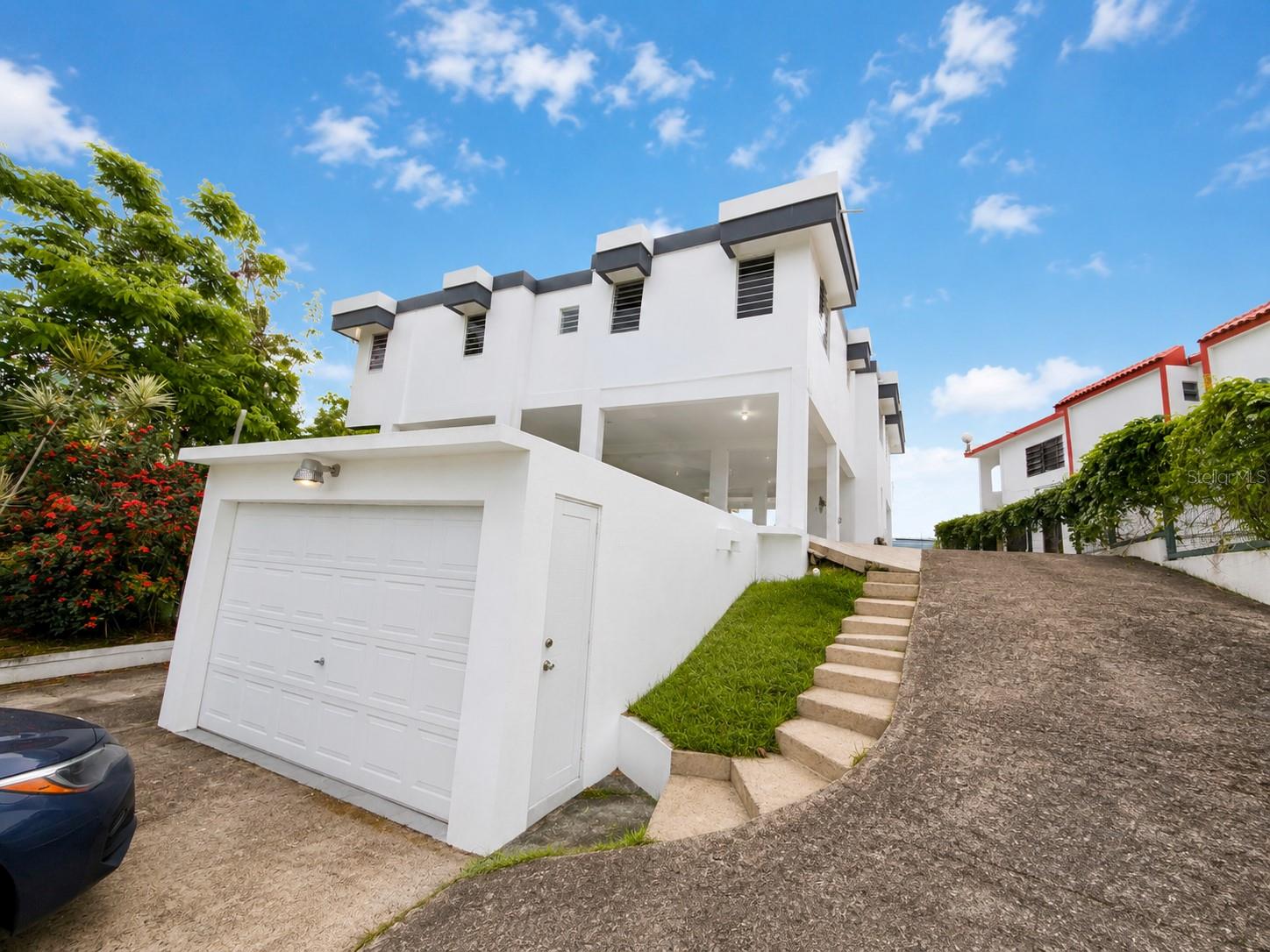 Single Family Residence in TRUJILLO ALTO, PR - Daniel Dourado