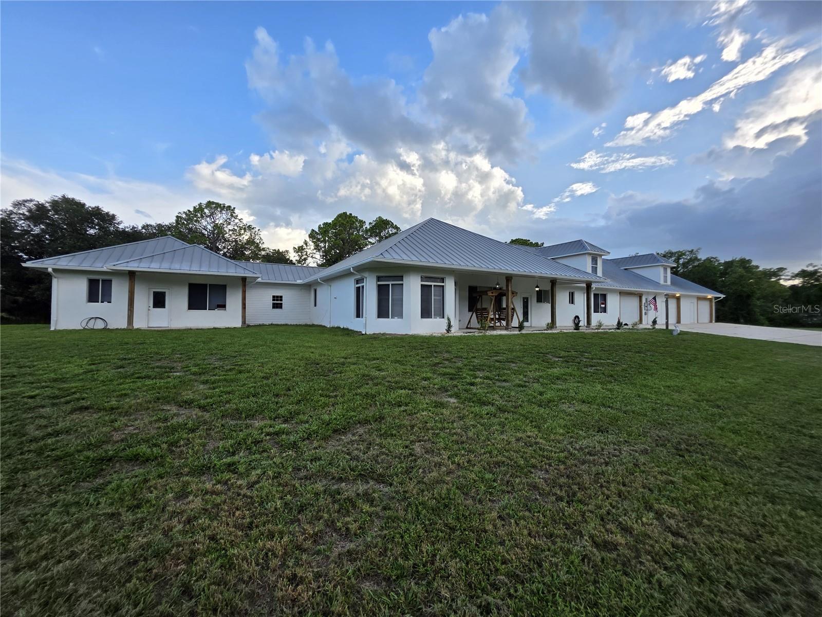 Single Family Residence in SEBRING, FL - Daniel Dourado