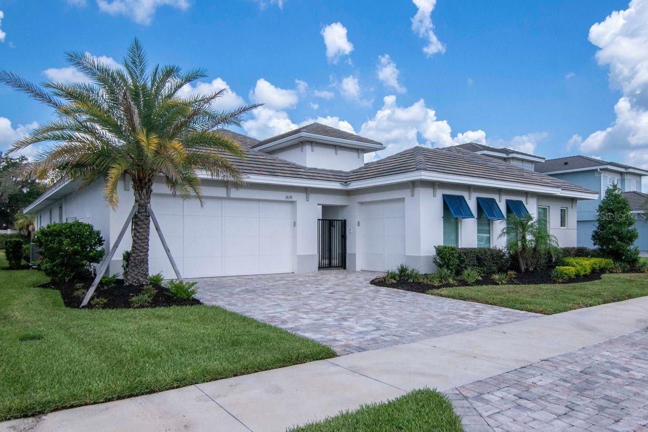 Single Family Residence em WESLEY CHAPEL, FL - Daniel Dourado