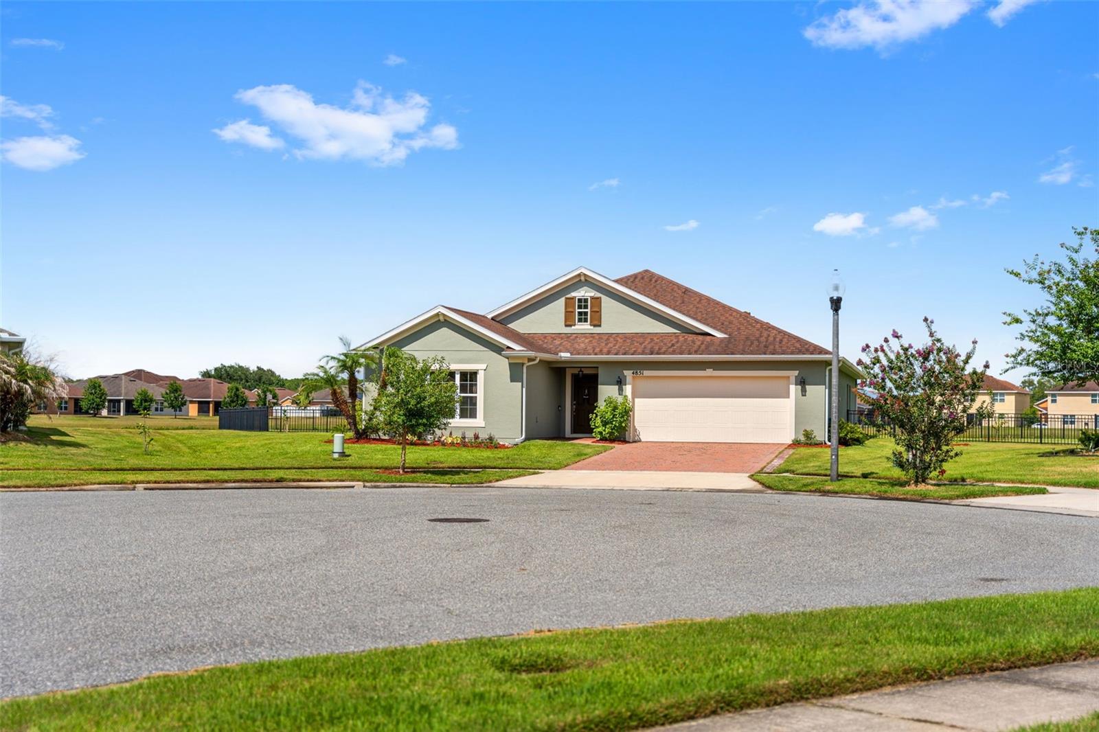 Single Family Residence em KISSIMMEE, FL - Daniel Dourado