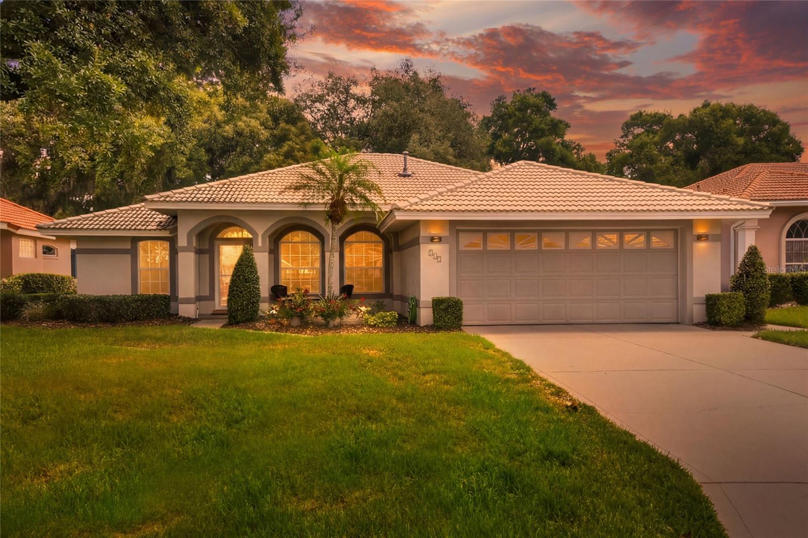 Single Family Residence in WINTER HAVEN, FL - Daniel Dourado