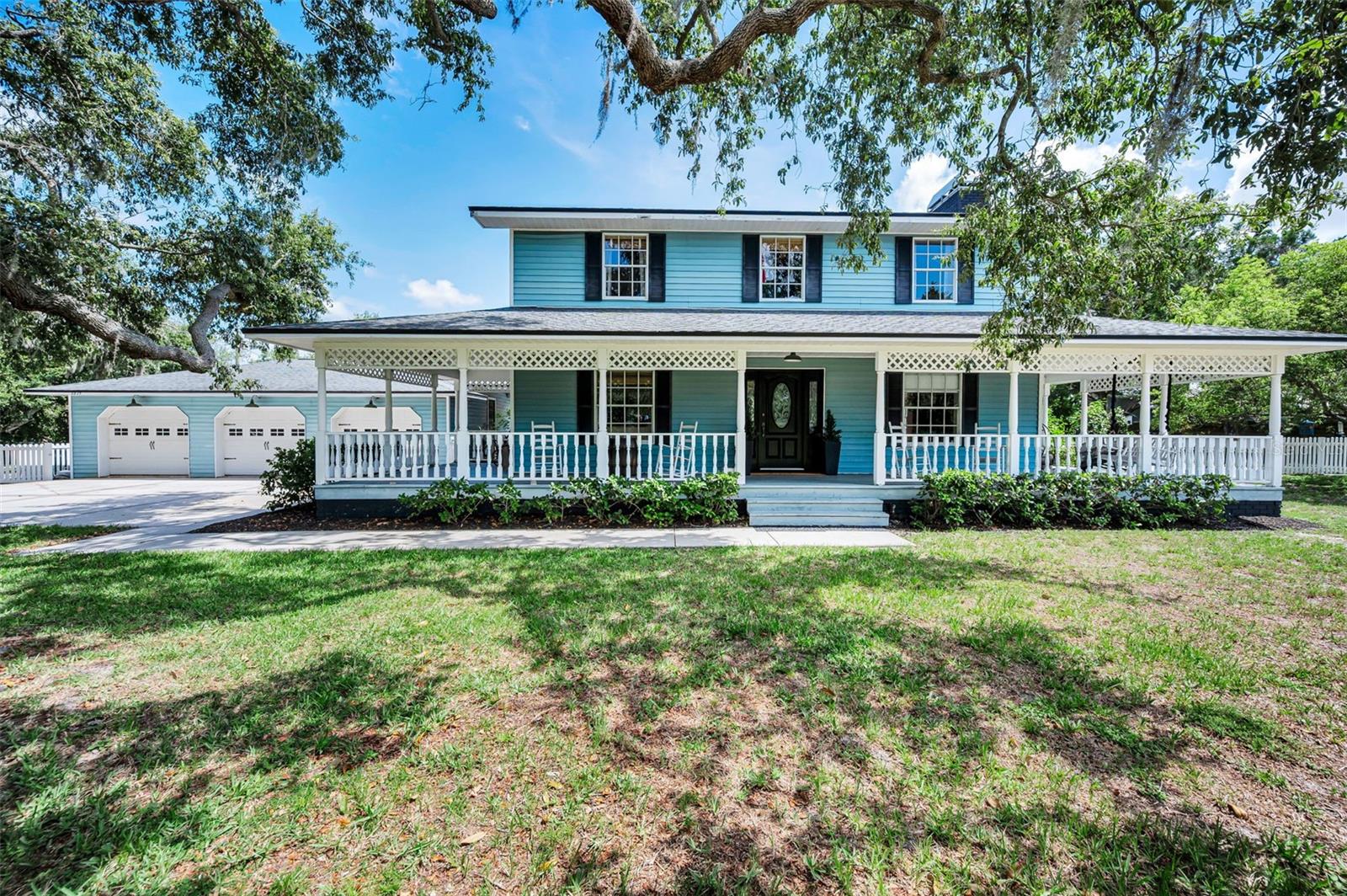 Single Family Residence in SAFETY HARBOR, FL - Daniel Dourado