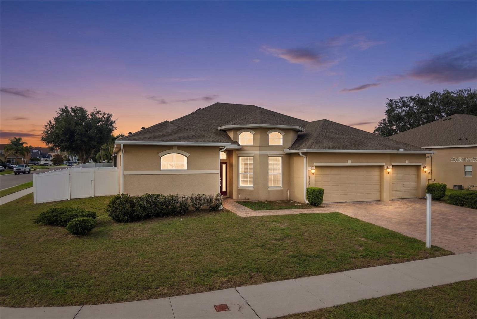 Single Family Residence em WINTER GARDEN, FL - Daniel Dourado