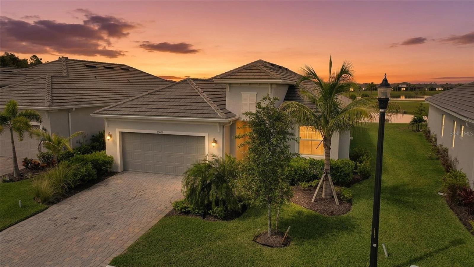 Single Family Residence em PUNTA GORDA, FL - Daniel Dourado
