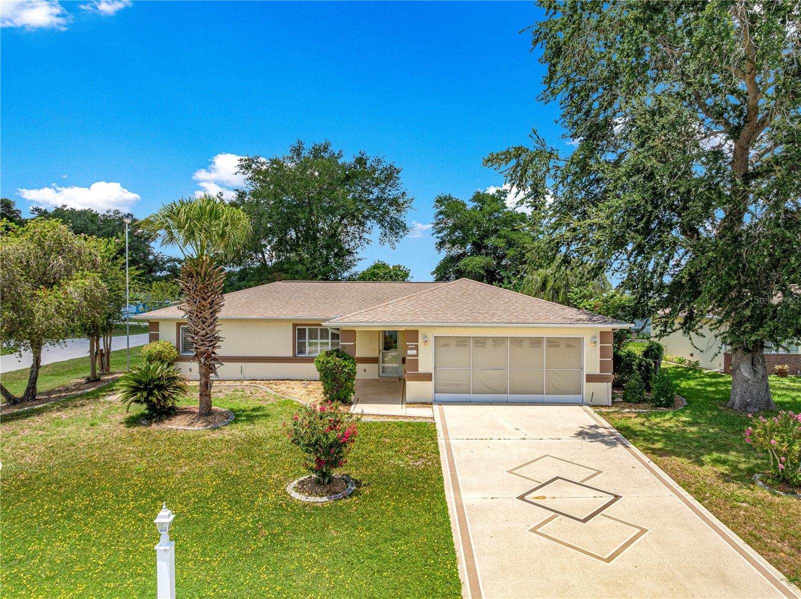 Single Family Residence in OCALA, FL - Daniel Dourado