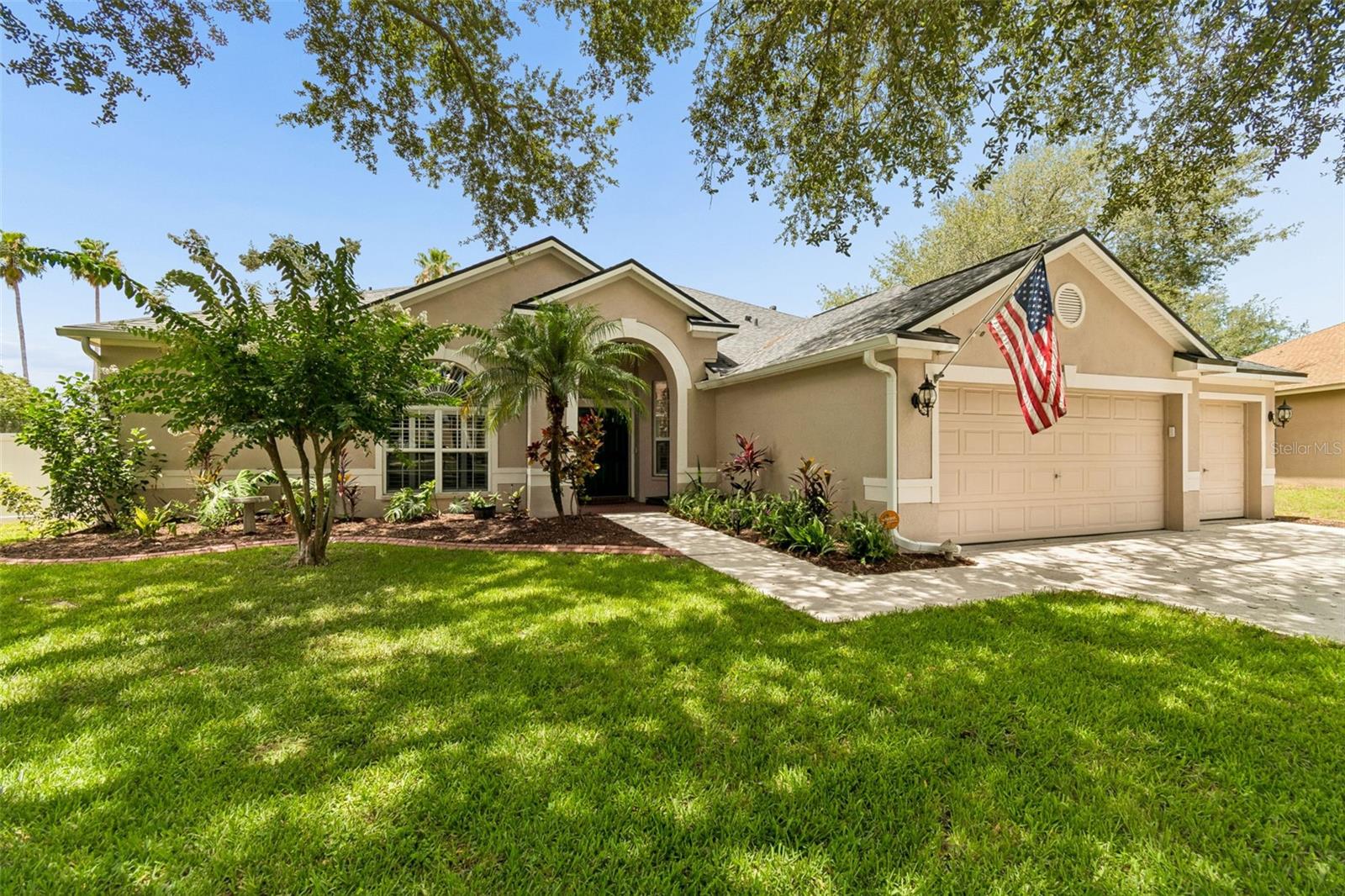 Single Family Residence em RIVERVIEW, FL - Daniel Dourado