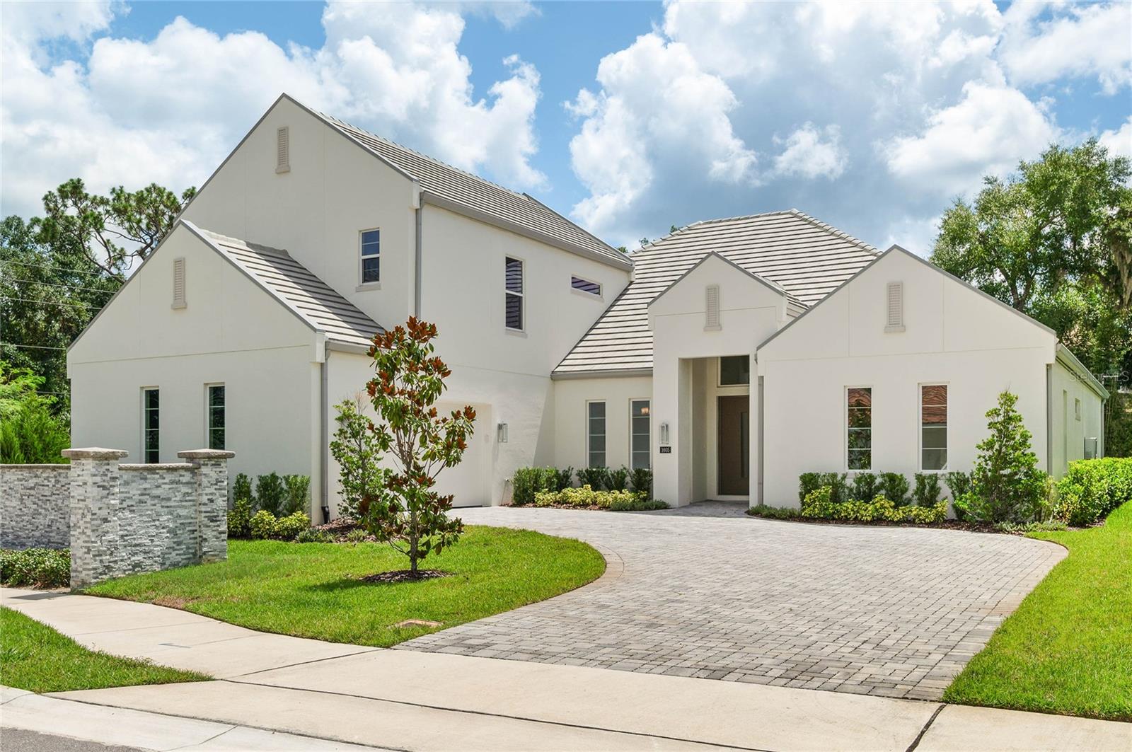 Single Family Residence in SANFORD, FL - Daniel Dourado