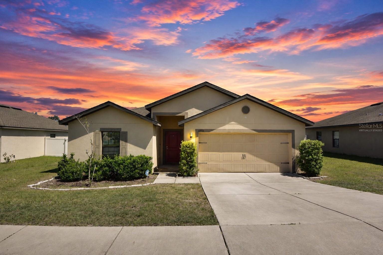 Single Family Residence in BROOKSVILLE, FL - Daniel Dourado
